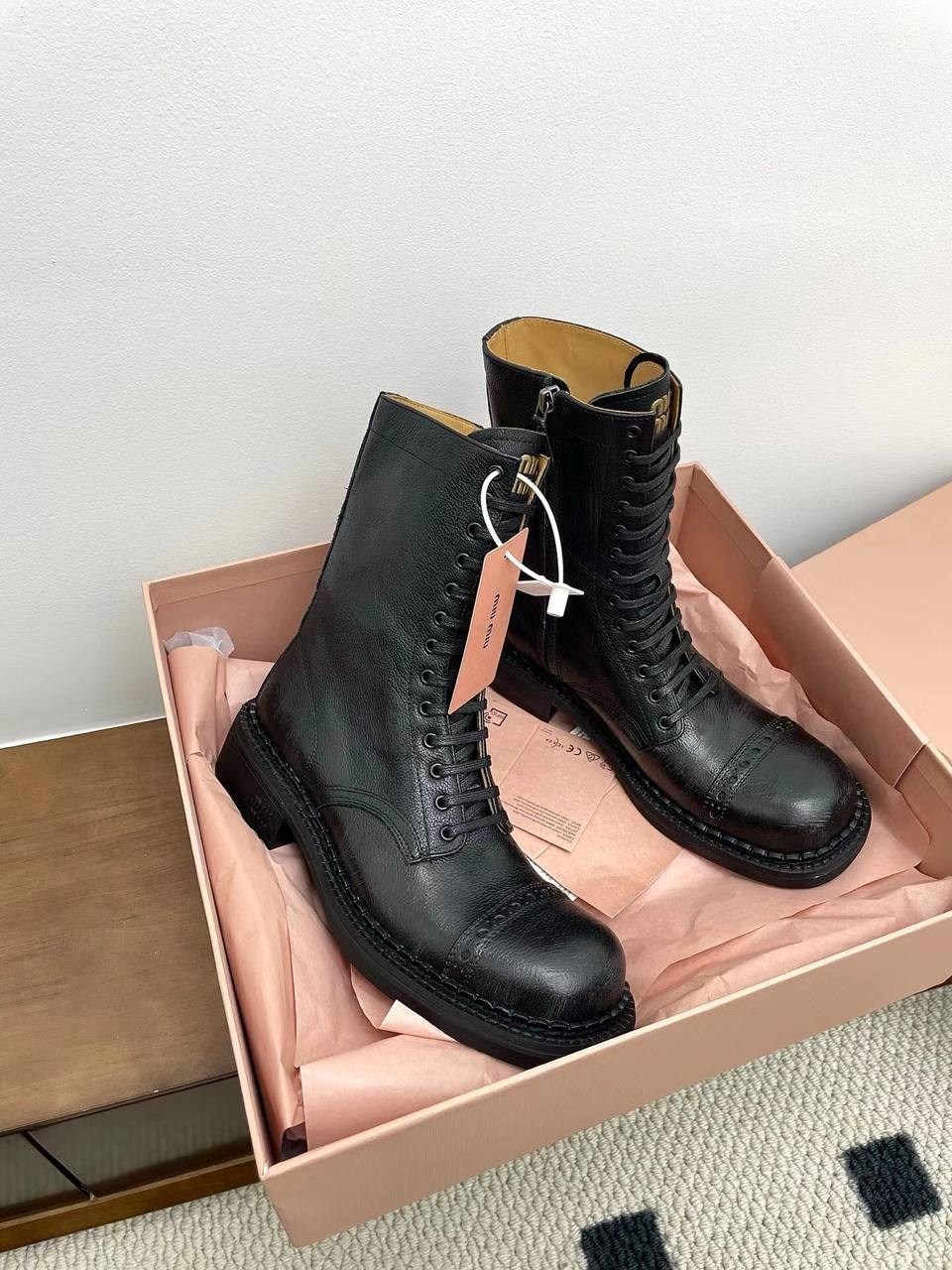 ,ботинки женские,ботинки miu miu,кожаные ботинки,женские кожаные ботинки