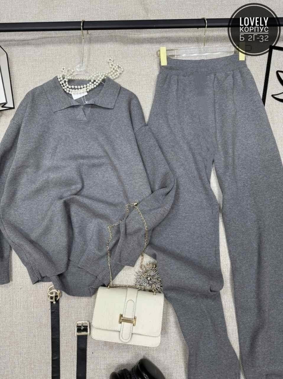 женский трикотажный костюм бордовый,трикотажные костюмы,женский костюм бордовый,спортивный костюм женский модный 2025 бордовый