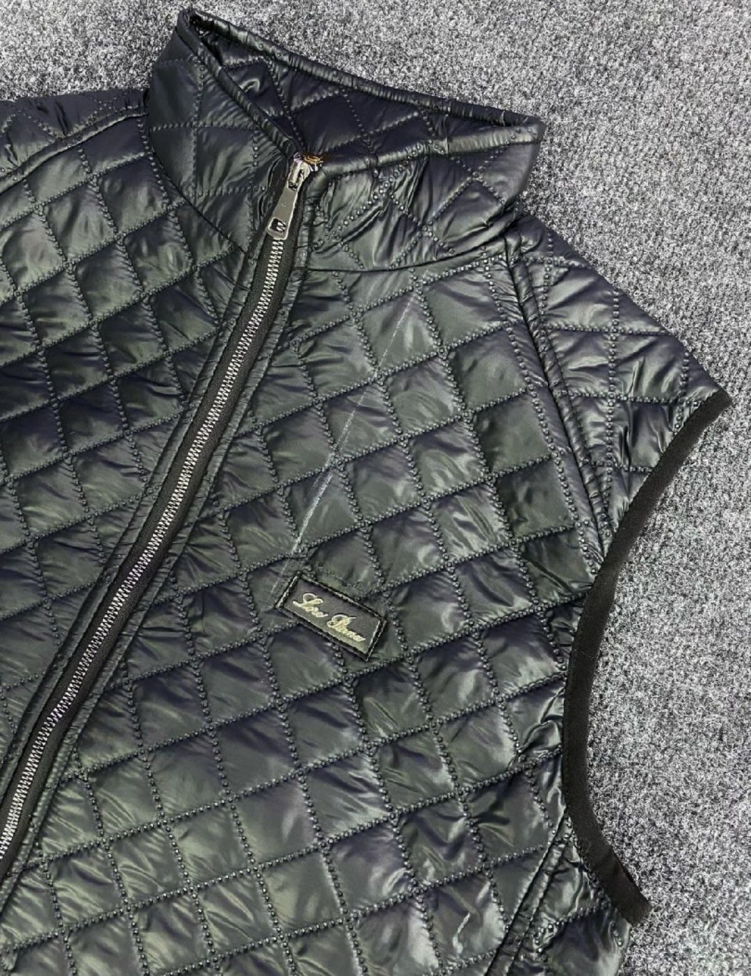 жилетка барбери мужская,жилетка мужская,мужской жилет,жилет,жилет для мужчин плащевка