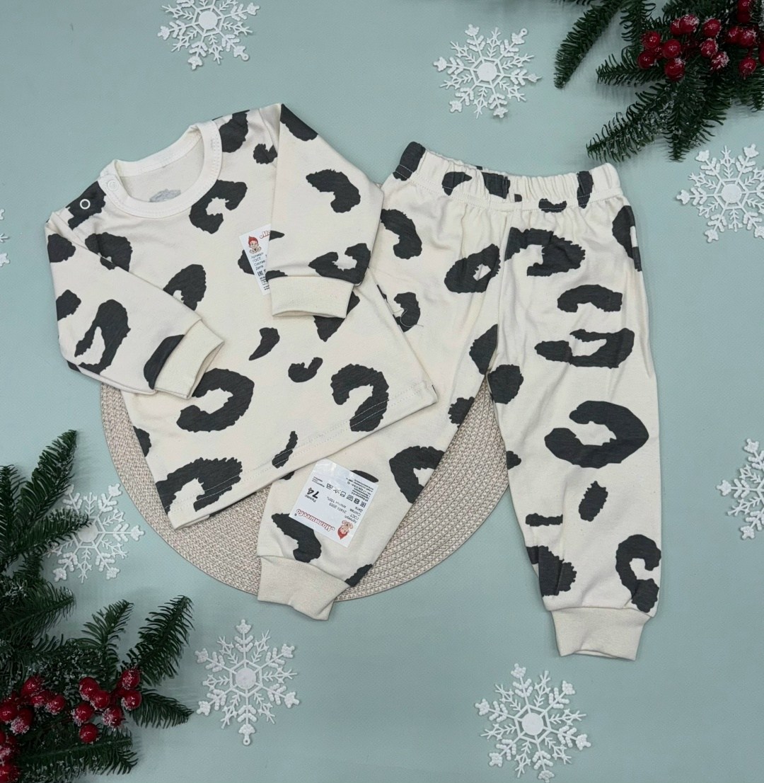 комплект одежды для малыша,комплект детской одежды,костюмы для малыша,комплекты для малышей,комплект костюм