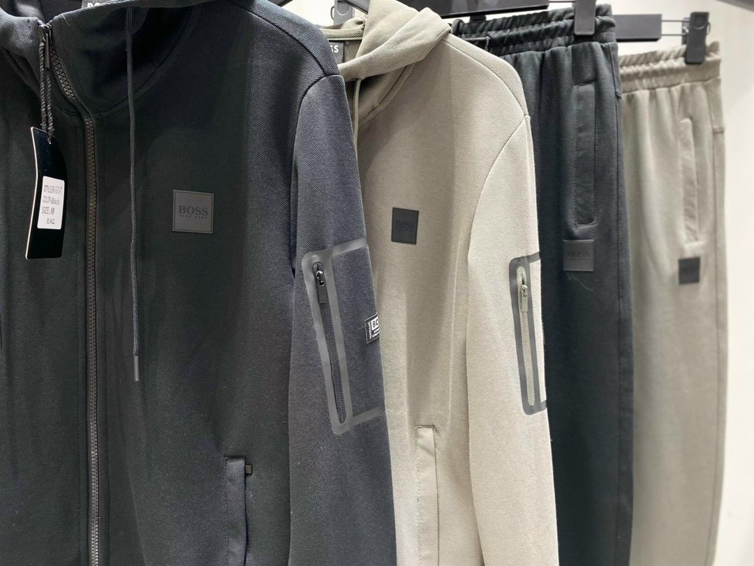 луи виттон спортивный костюм мужской,мужские спортивные костюмы,спортивный костюм,мужской трикотажный костюм armani,мода мужская