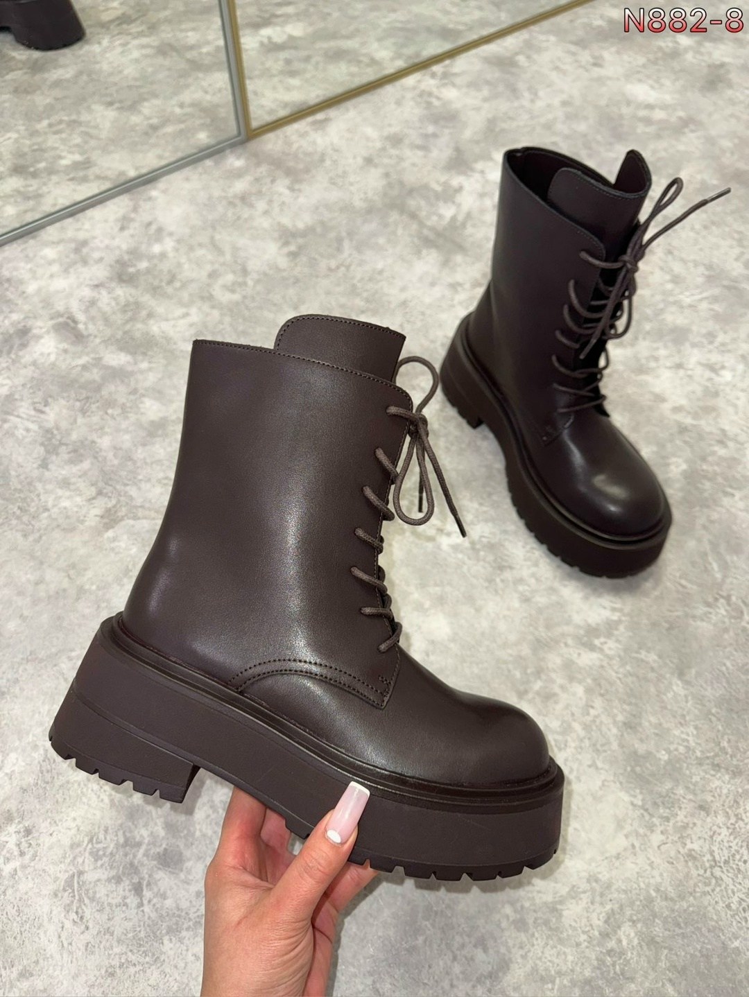 стильные ботинки,,ботинки женские,ботинки,ботинки высокие