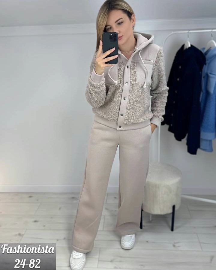 спортивные костюмы,женский костюм  москва,,женские костюмы на флисе,женская кофта