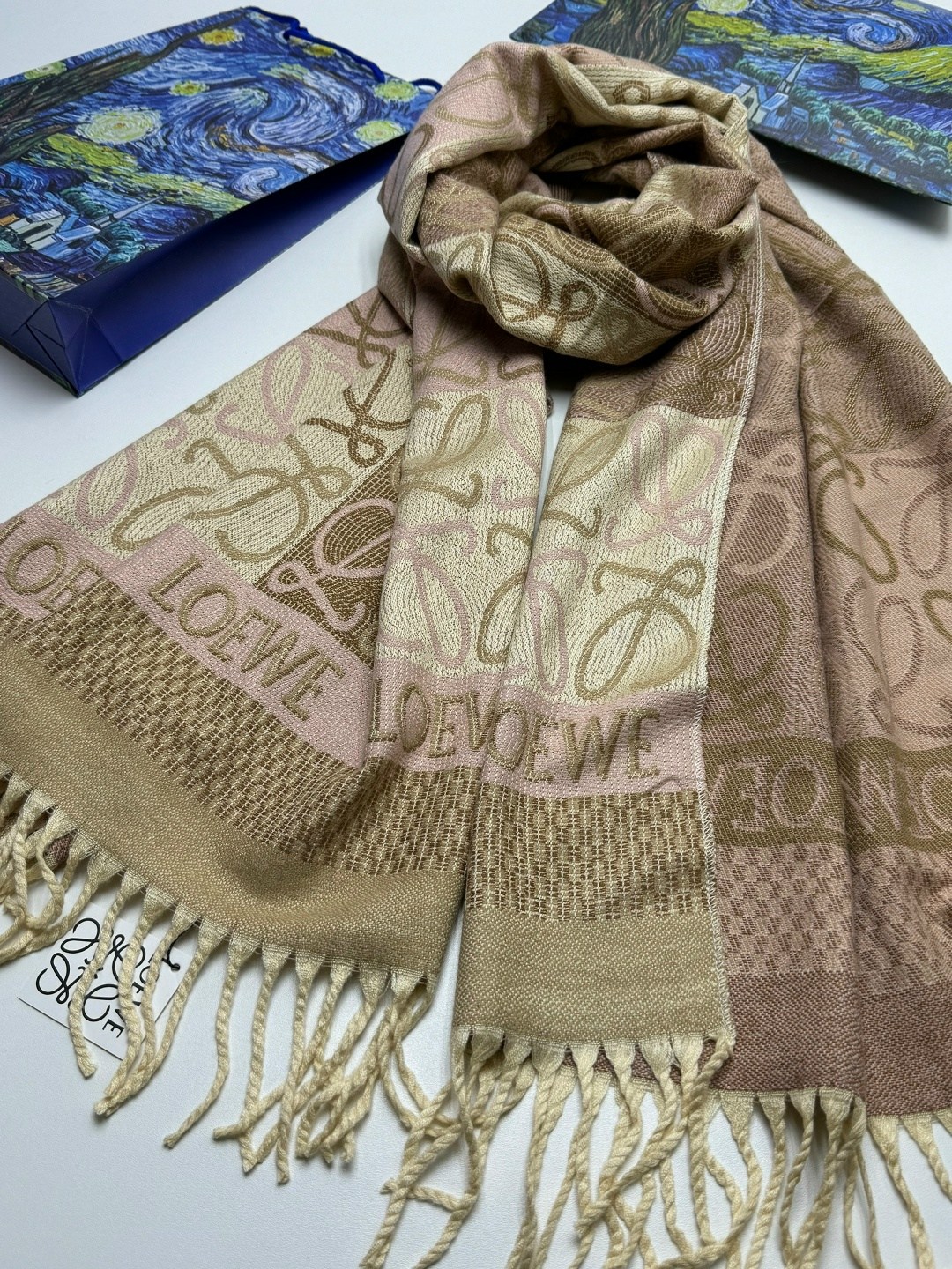 палантины dior,палантин диор,палантин женские,палантин теплый,палантин