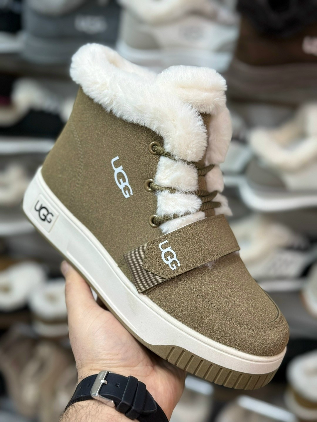 ,зимние кроссовки ugg,угги ugg женские,кроссовки зимние угги ugg lowmel,женские угги