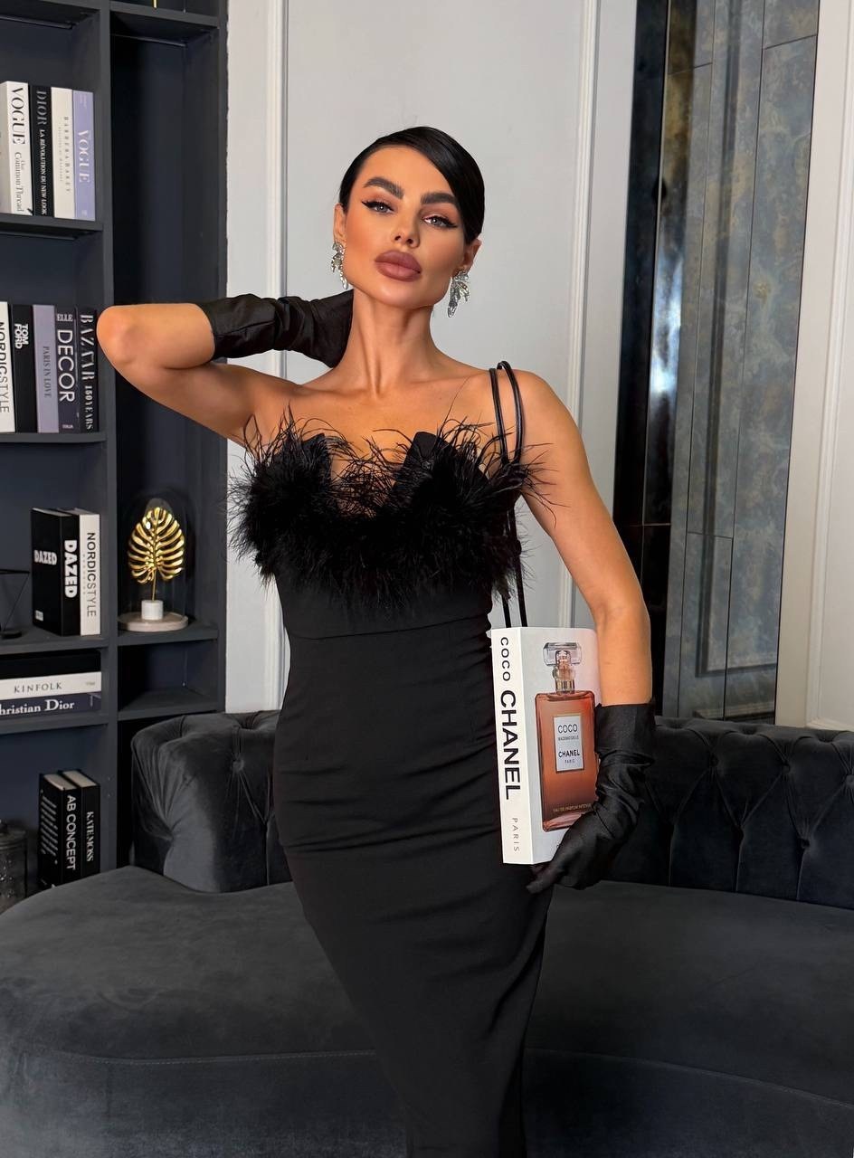 платье с перьями,вечернее платье с перьями,платье стильное,женское вечернее платье,вечернее платье