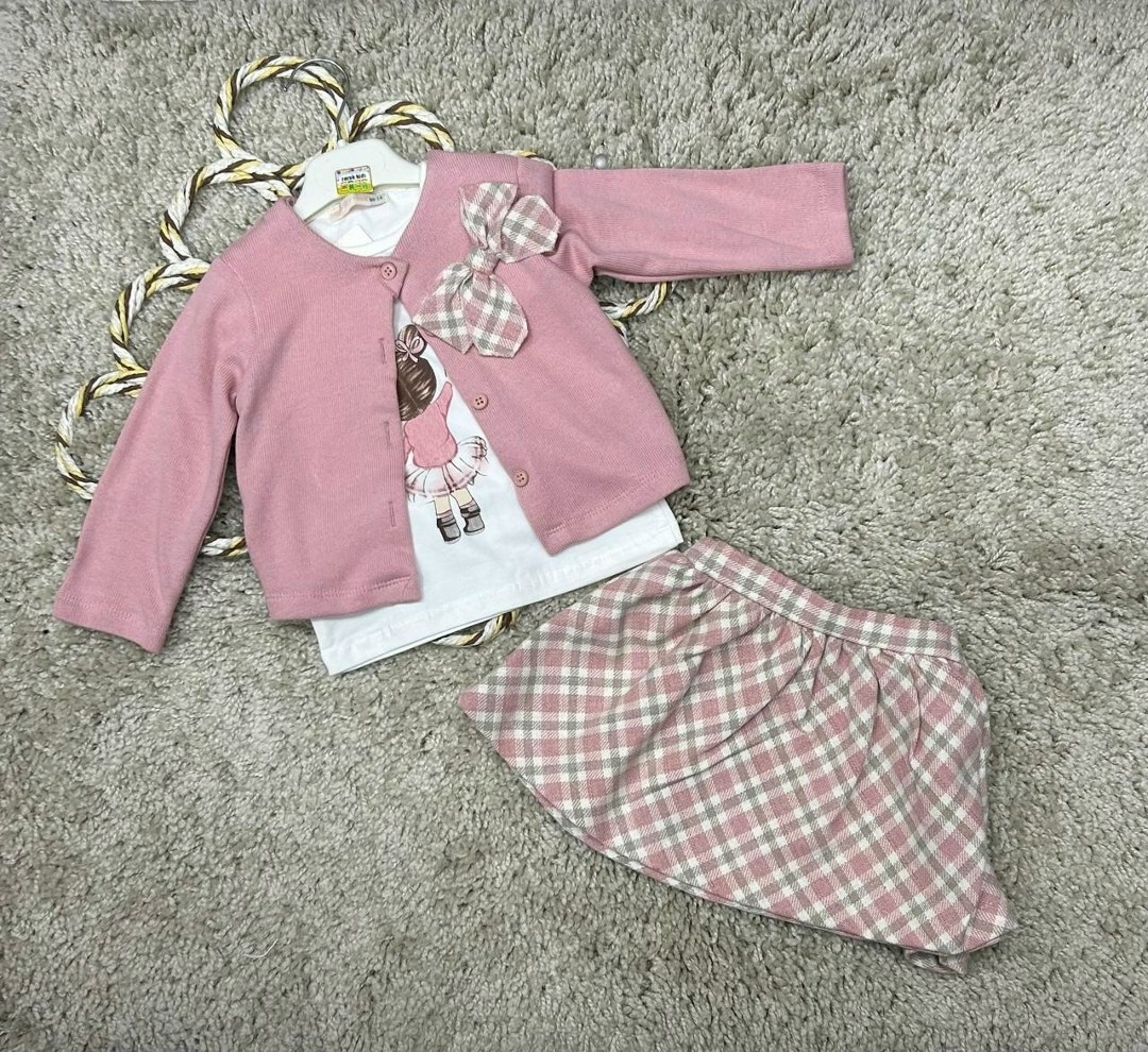 комплекты одежды для девочек,одежда для девочек,костюмы для девочки,костюмчик,комплекты одежды