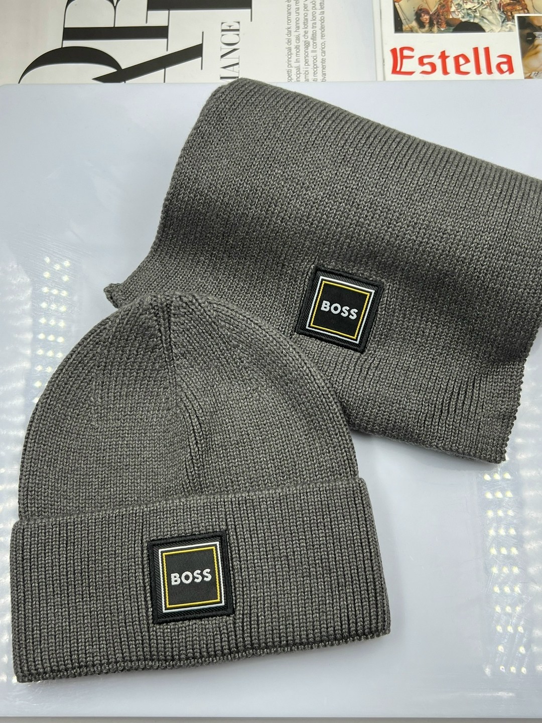 шапка boss,шапка унисекс,шапка chanel,вязаная шапка,шапка бини вязаная