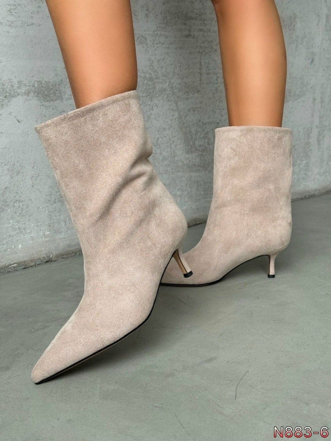 замшевые ботильоны,замшевые полусапожки хегель,замшевые женские ботильоны с острым носком на,ботильоны женские,замшевые ботинки