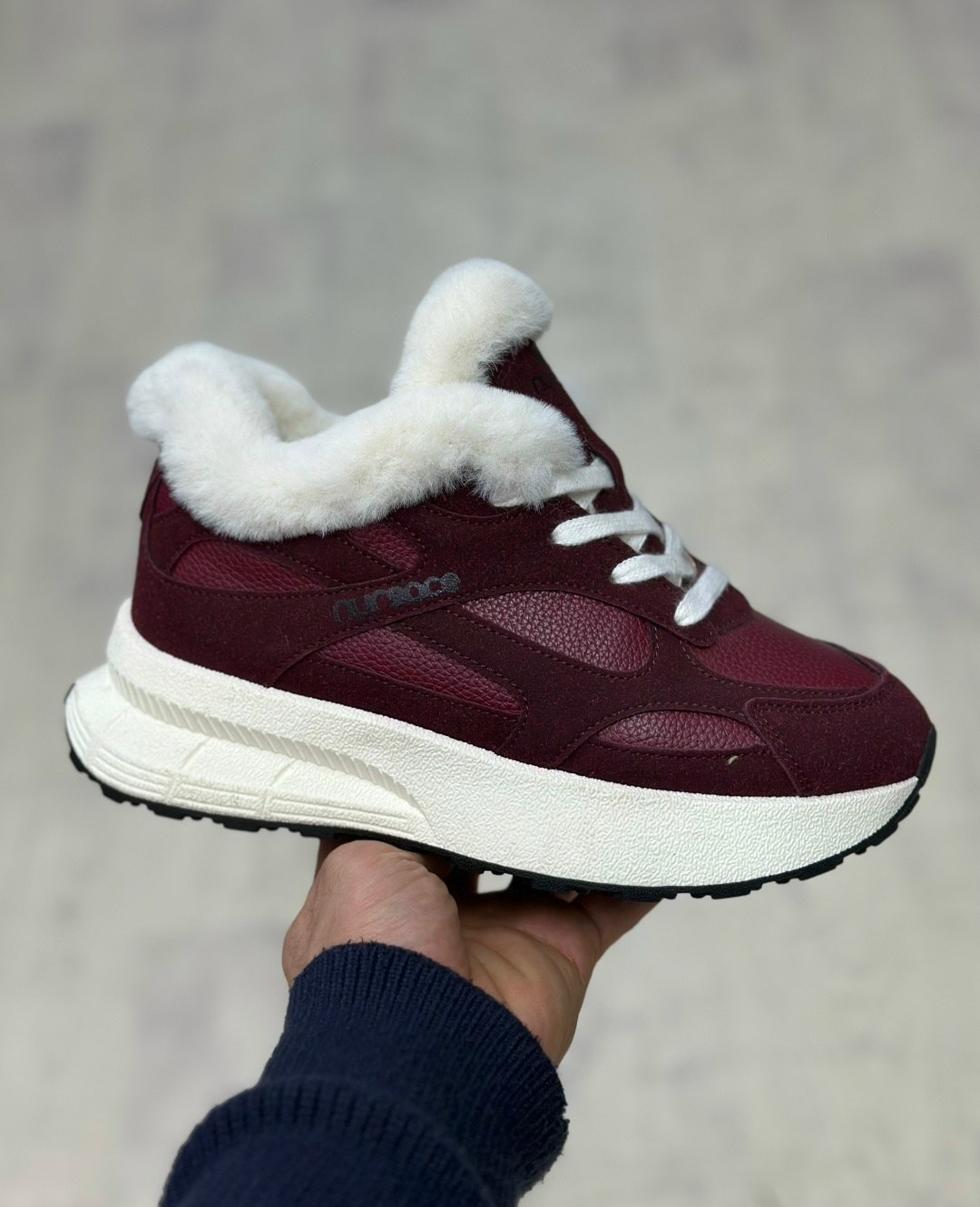 ,женские кроссовки,зимние женские кроссовки,кроссовки зимние,баленсиага кроссовки черные зимние