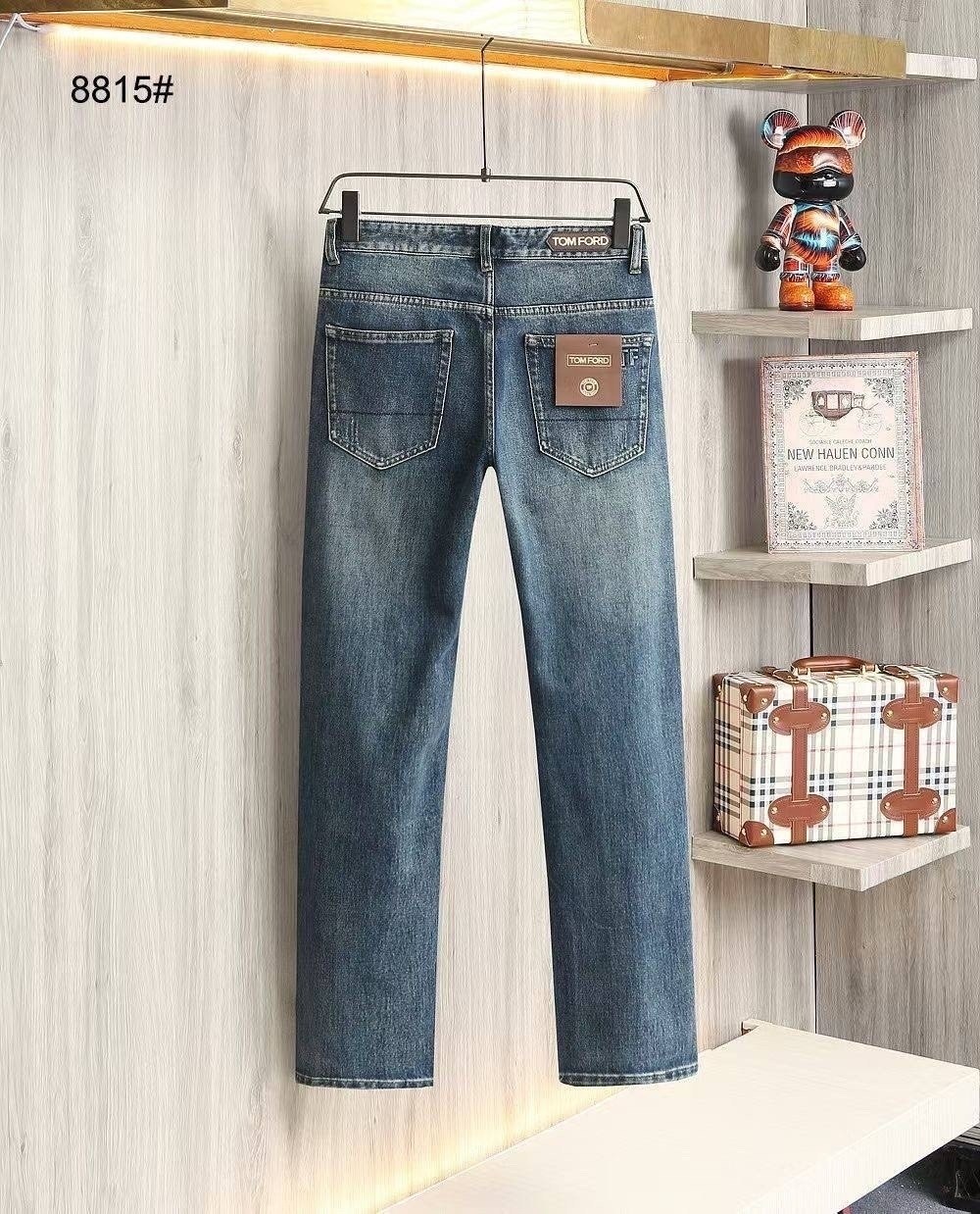 мужские джинсы,модные мужские джинсы,модные джинсы,джинсы для мужчин,брюки джинсовые