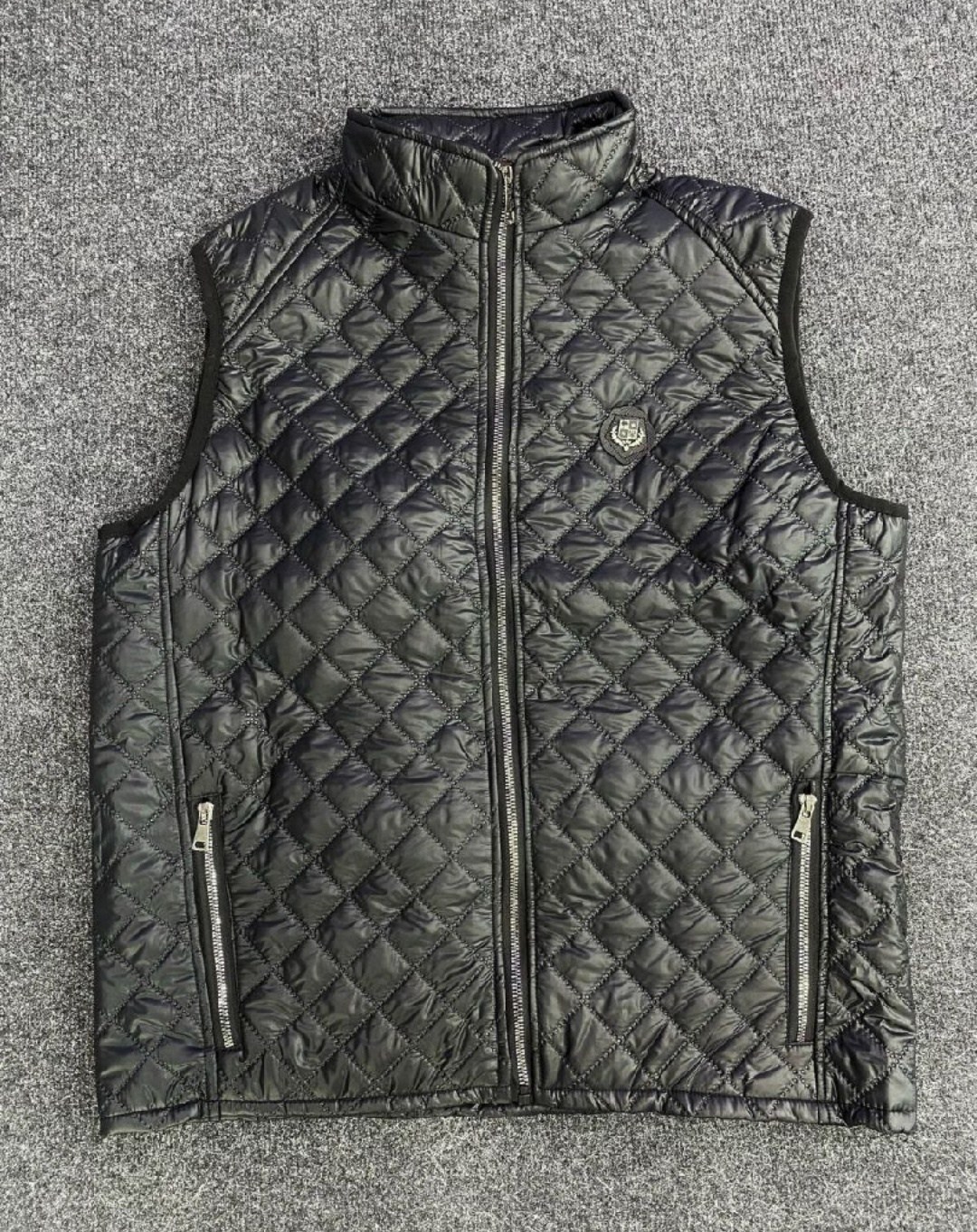 жилетка барбери мужская,жилетка мужская,мужской жилет,жилет,жилет для мужчин плащевка