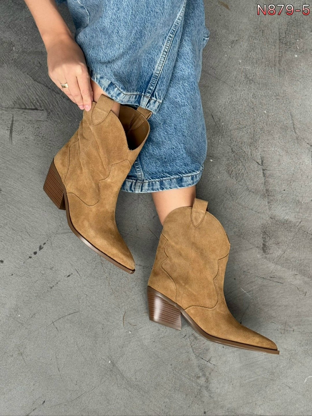 ,ботинки казаки замшевые демисезонные на каблуке коричневые,казаки замшевые эконика,ботильоны,казаки женские натуральная замша коричневый