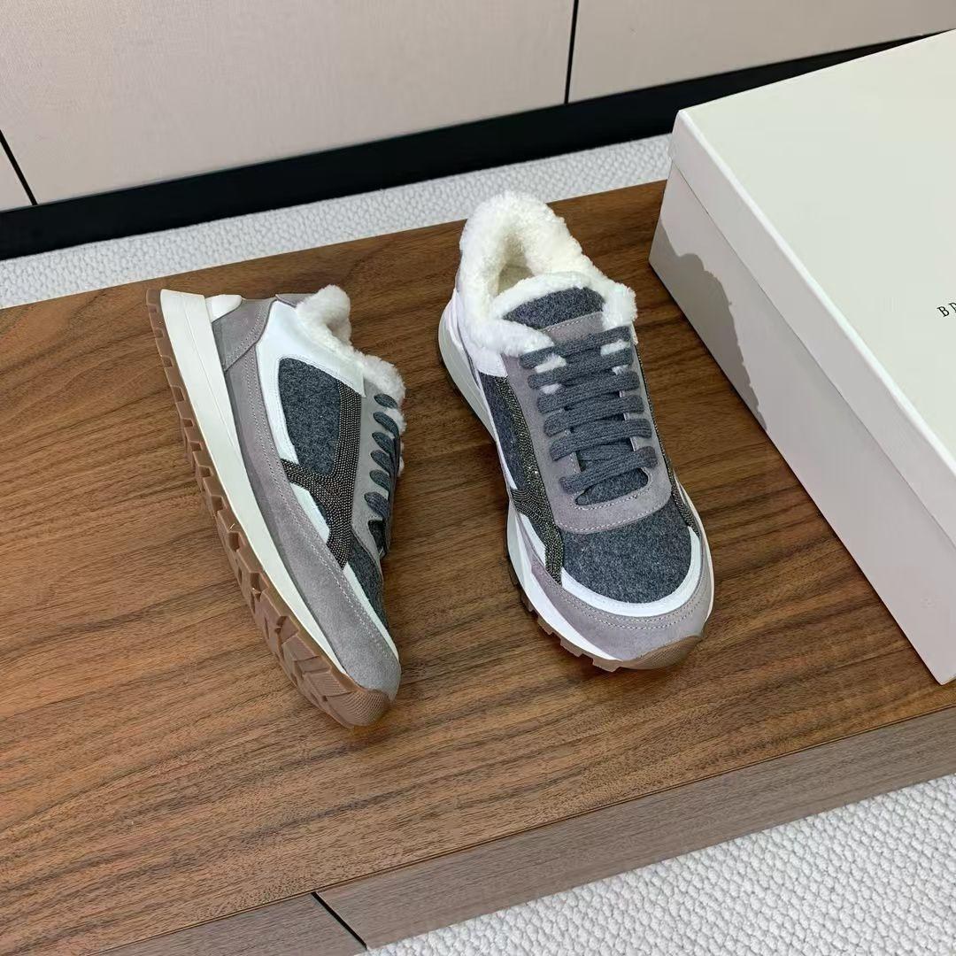 женские серые кроссовки из замши с мехом brunello cucinelli,женские кроссовки с мехом,кроссовки brunello cucinelli,,кроссовки женские зимние