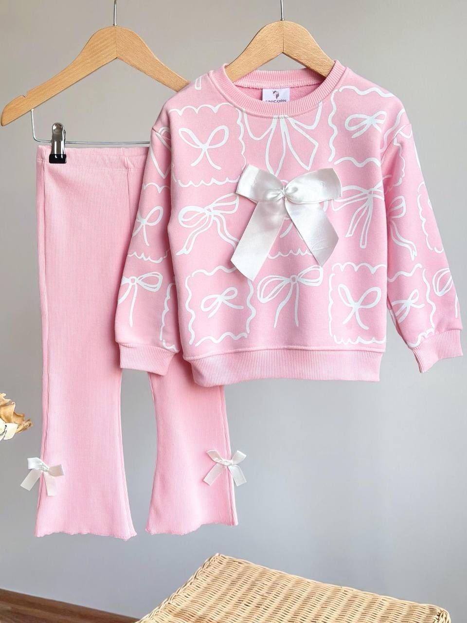 костюмы для девочки,одежда комплект,комплект одежды для девочек,одежда для девочек,одежда для маленьких