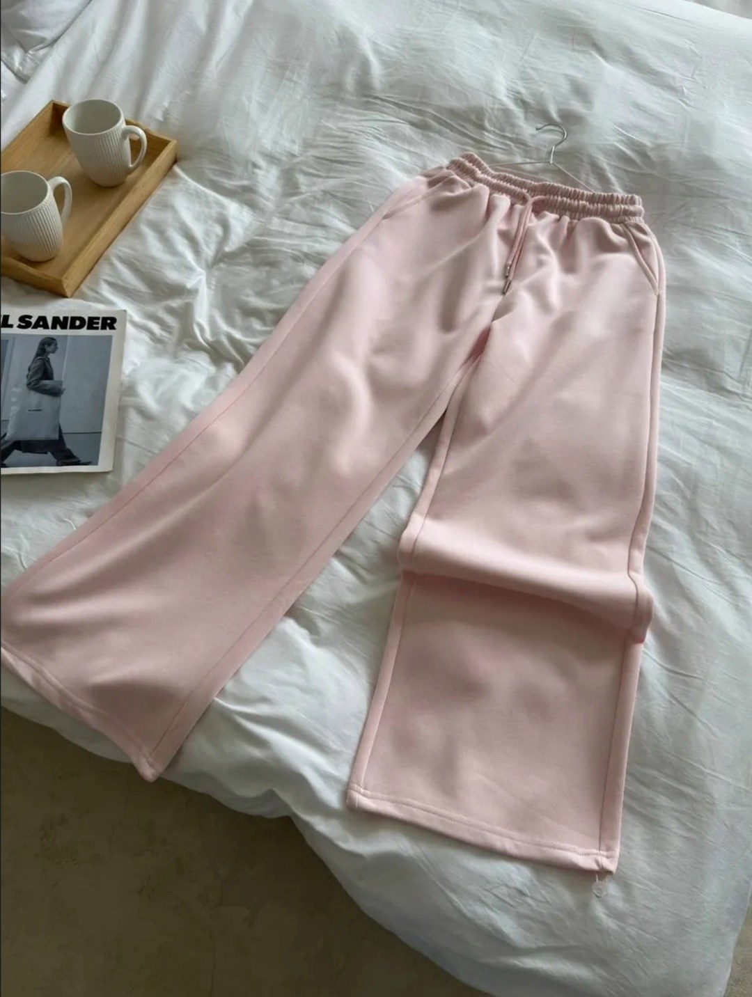 розовые брюки,женские спортивные брюки,штаны розовые,брюки спортивные,женские спортивные штаны