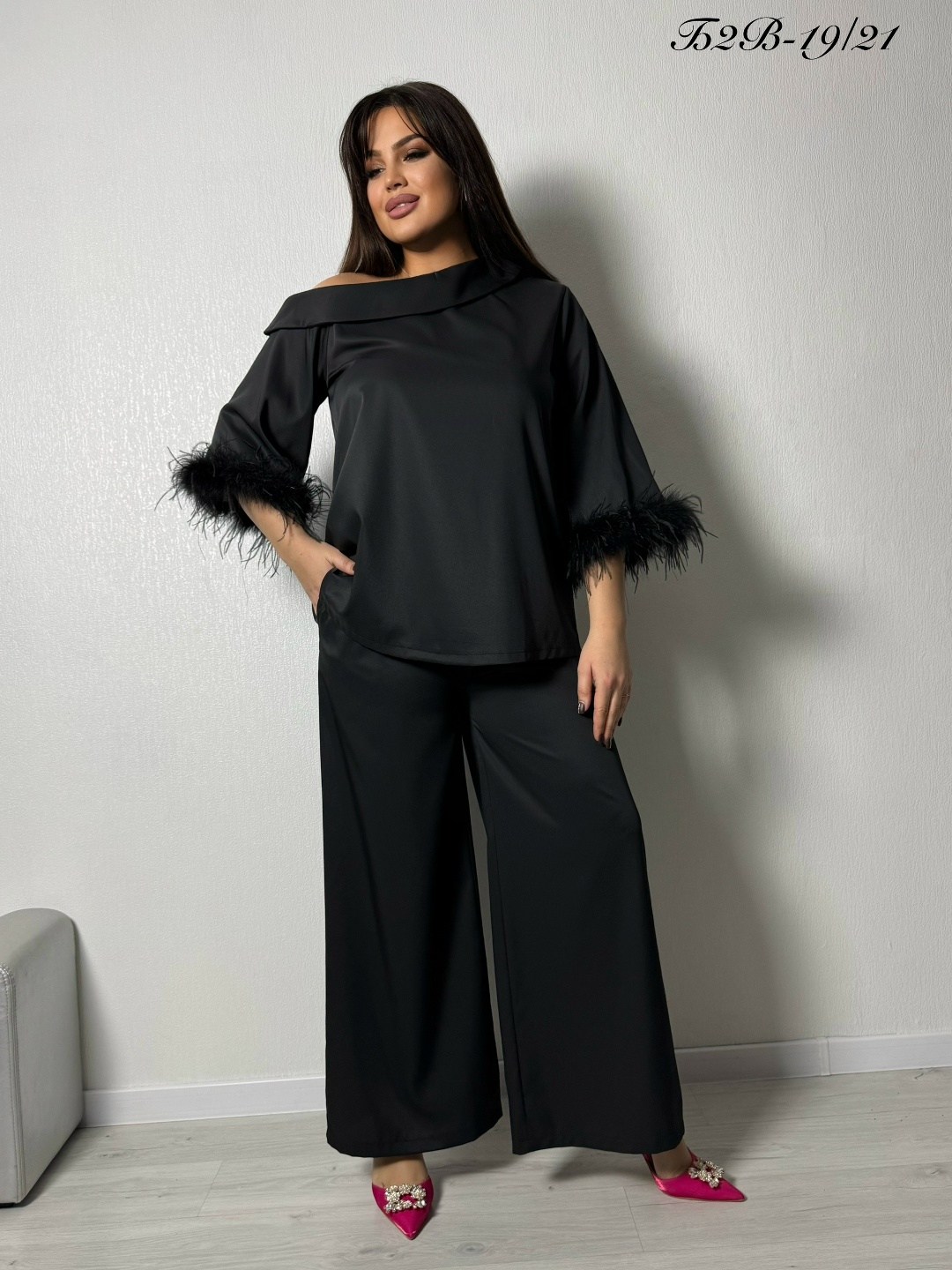 костюмы брючные,брючный костюм с перьями,костюмы женские брючные,костюм с перьями,шелковый брючный костюм вечерний