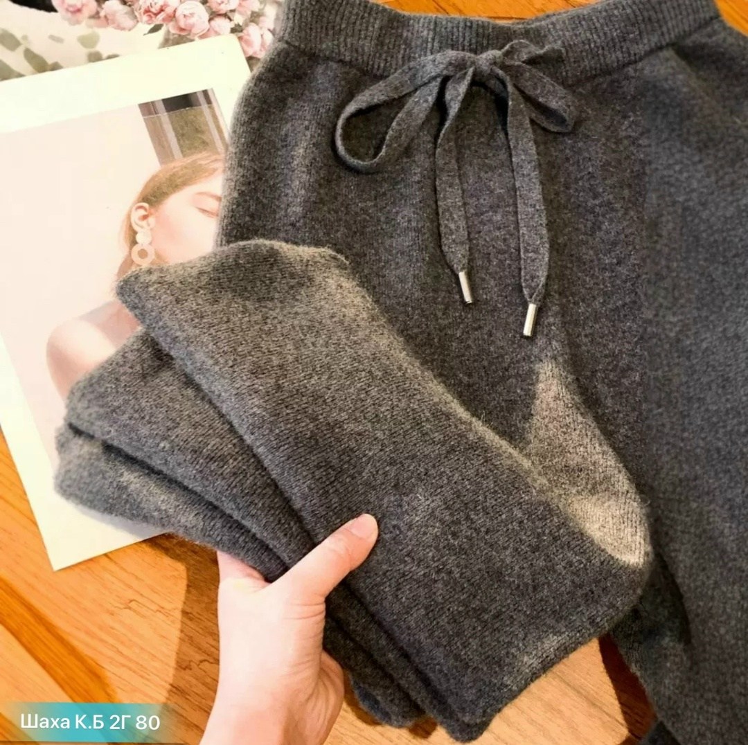 женские кашемировые брюки с широкими штанинами,трикотажные брюки,брюки женские трикотажные с широкими штанинами,широкие трикотажные штаны,длинные кашемировые широкие брюки