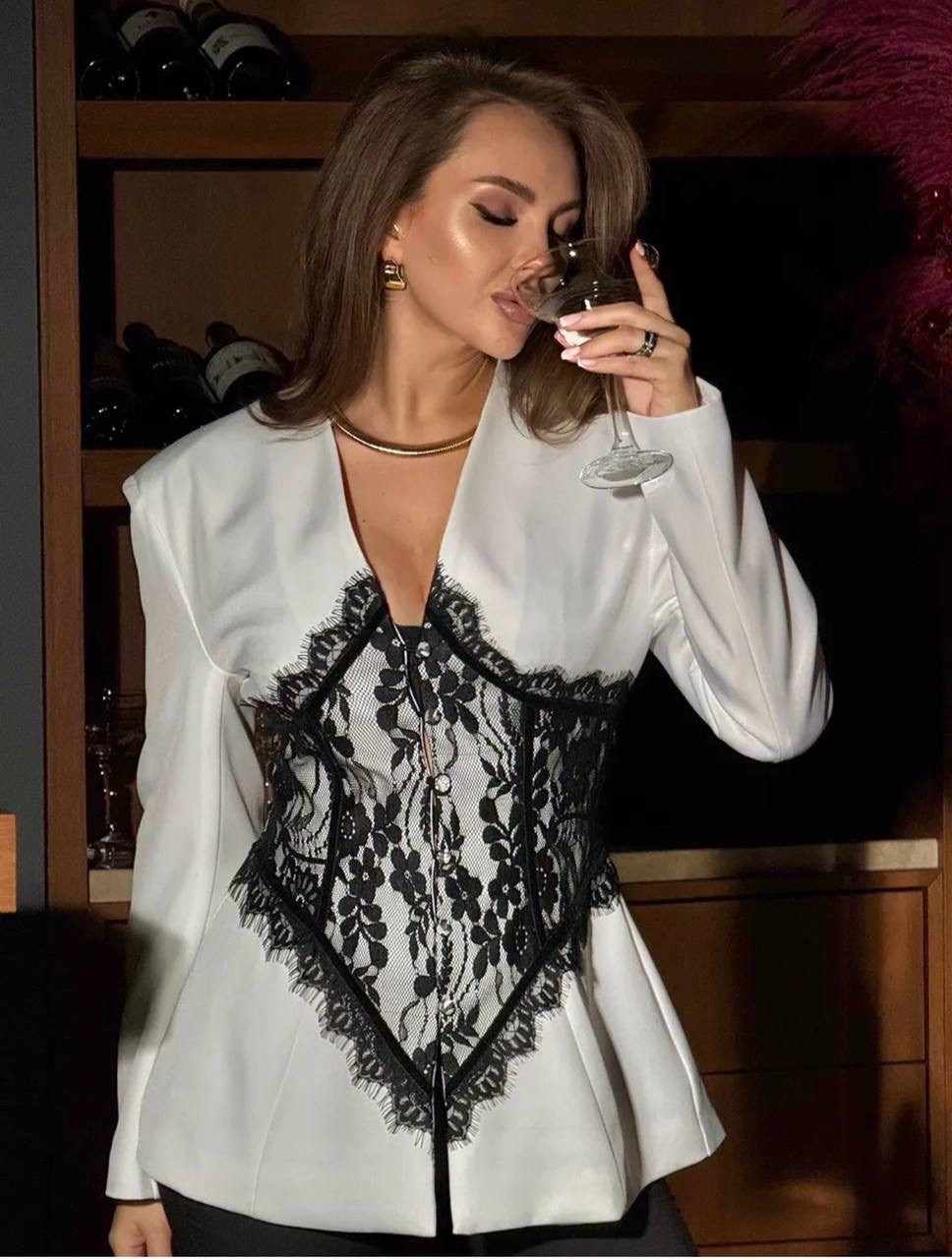 жакет с кружевом,пиджак с кружевом,жакет,кружевная одежда,блузка из гипюра