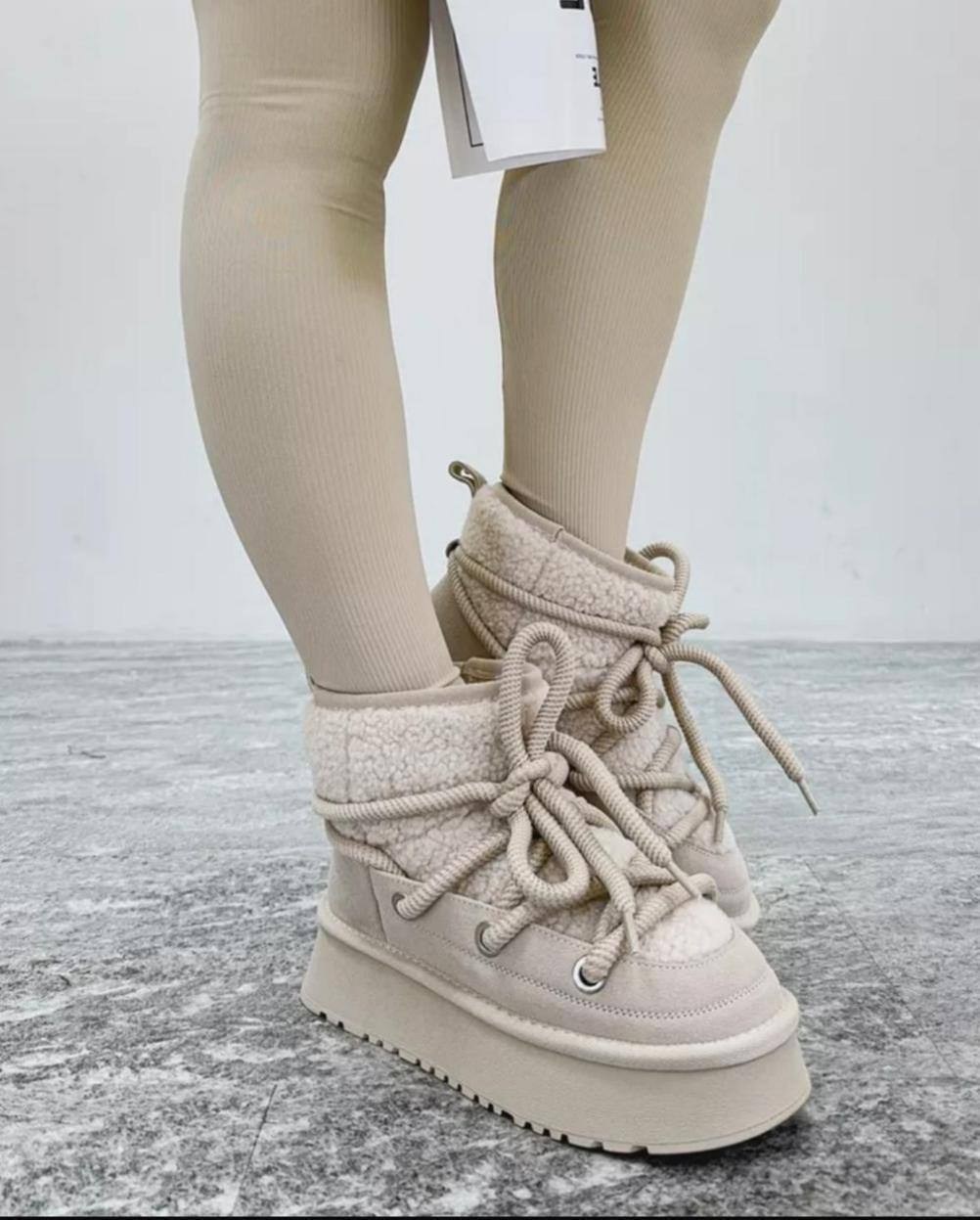 угги женские,,угги высокие на толстой подошве с шнуровкой,угги луноходы валенки женские зимние р.36-41,угги зимние на высокой платформе