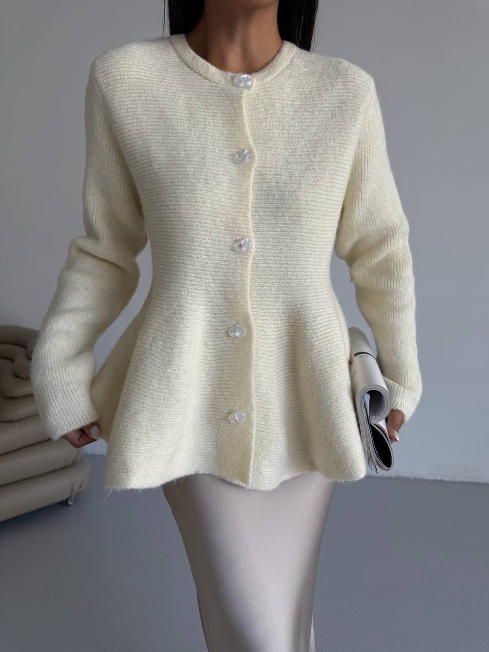 кардиган вязаный трикотажный с баской julia ricci,кардиган,джемпер женский,кардиган трикотажный с баской,женский вязаный кардиган в корейском стиле