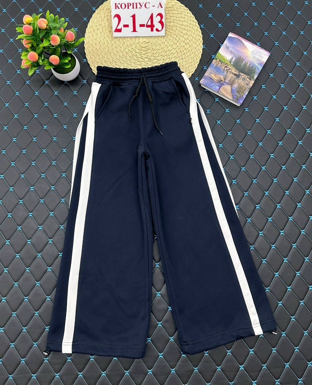 спортивные брюки,брюки штаны,спортивные женские штаны,спортивные штаны,брюки спортивные штаны