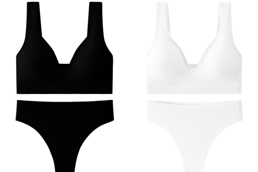 комплект бесшовного нижнего белья,комплект бесшовного нижнего белья женский,женский комплект нижнего белье,нижнее белье комплект спортивное,комплекты нижнего белья