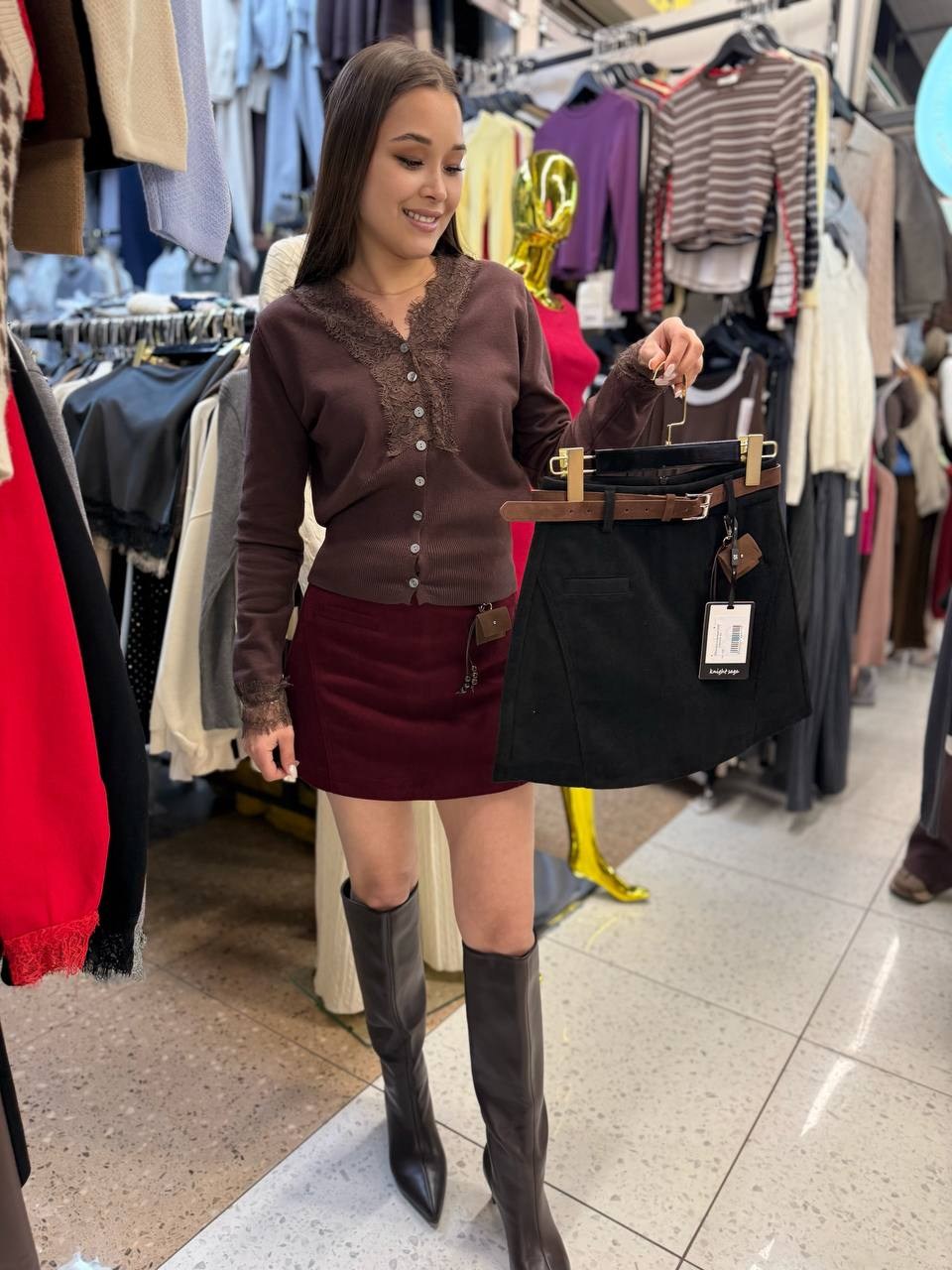 юбка вельветовая,юбка стильная,бордовая юбка,юбка вельветовая женская,юбка из вельвета фасоны