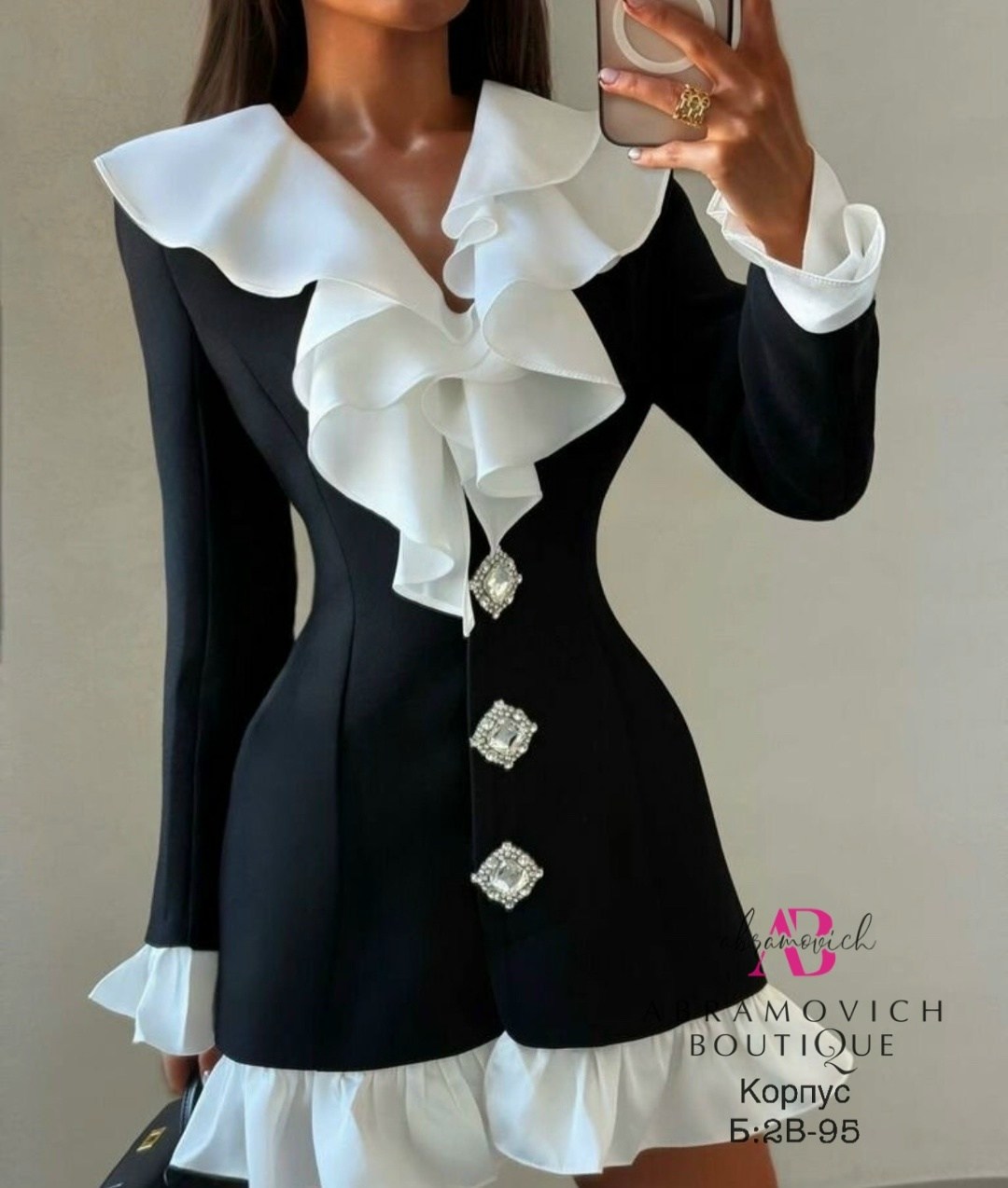 стильное платье с рюшами,платье,talenza мини-платье со шнуровкой и v-образным вырезом,платье с рюшами,платье с воротником