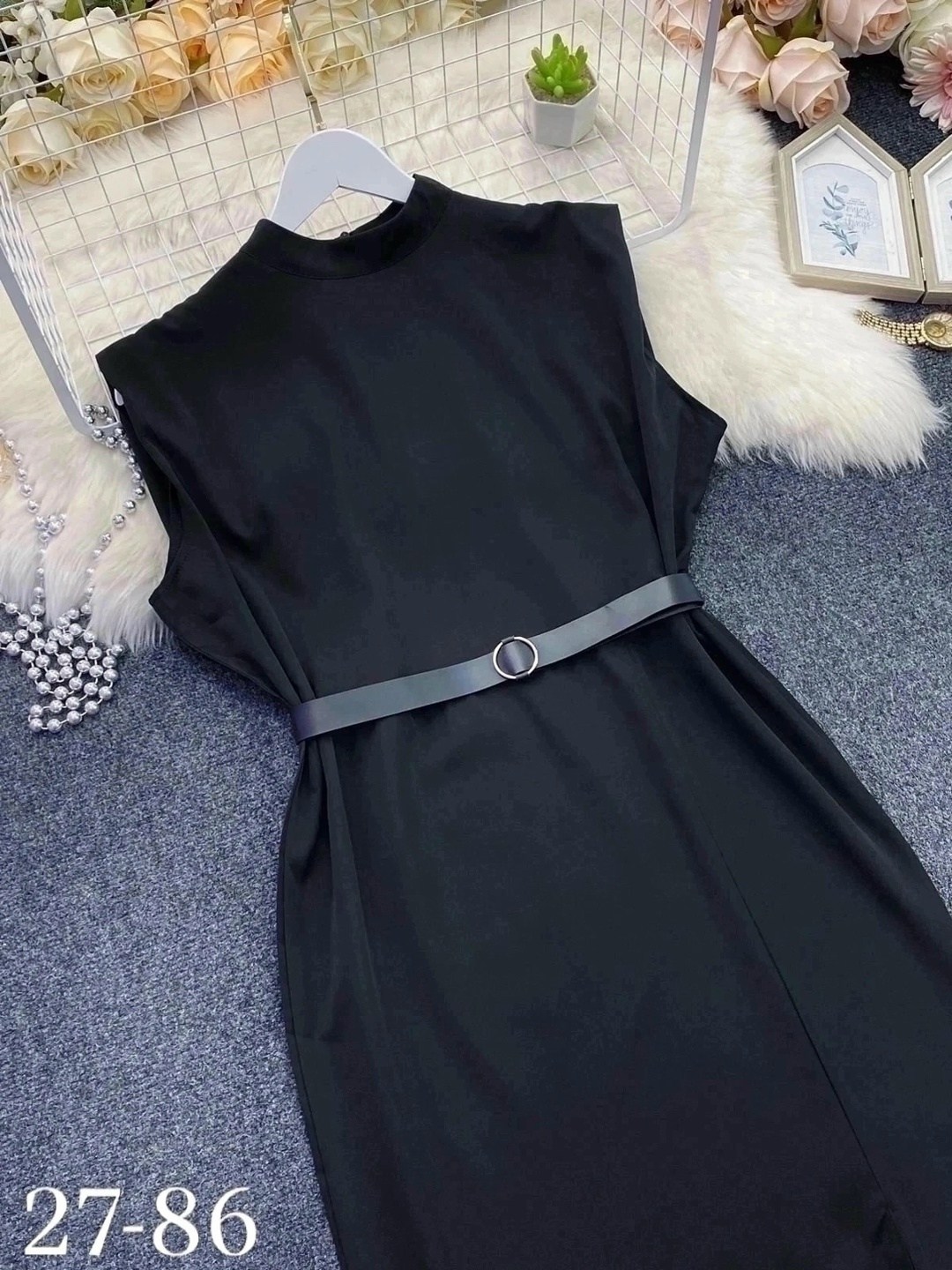 черное платье с перьями,платье с перьями женское,юбка перья,черное вечернее платье с перьями,платье с перьями