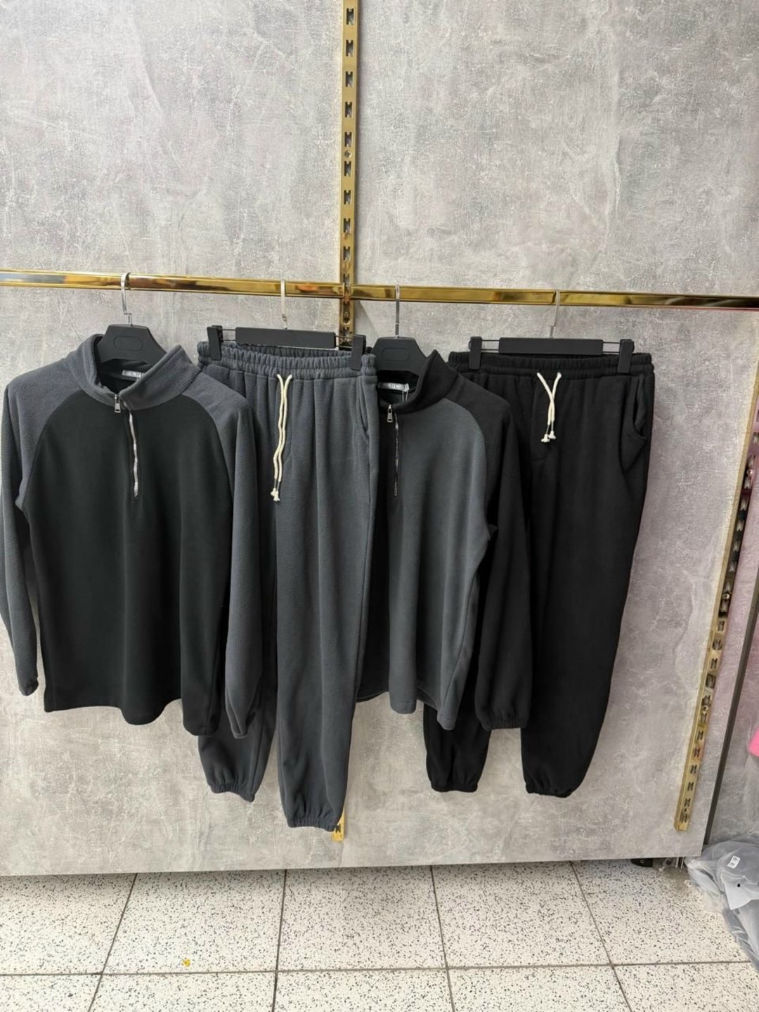 спортивный костюм brunello cucinelli,спортивные костюмы,мужской спортивный костюм,спортивный костюм loro piana,мужской костюм