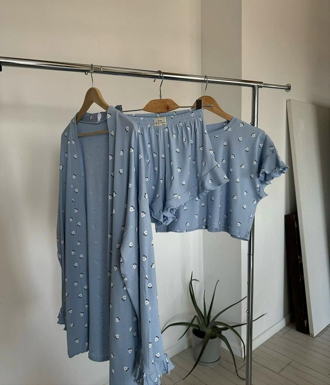 женские костюмы,пижамные костюмы,,комплект пижама,пижама женская с шортам