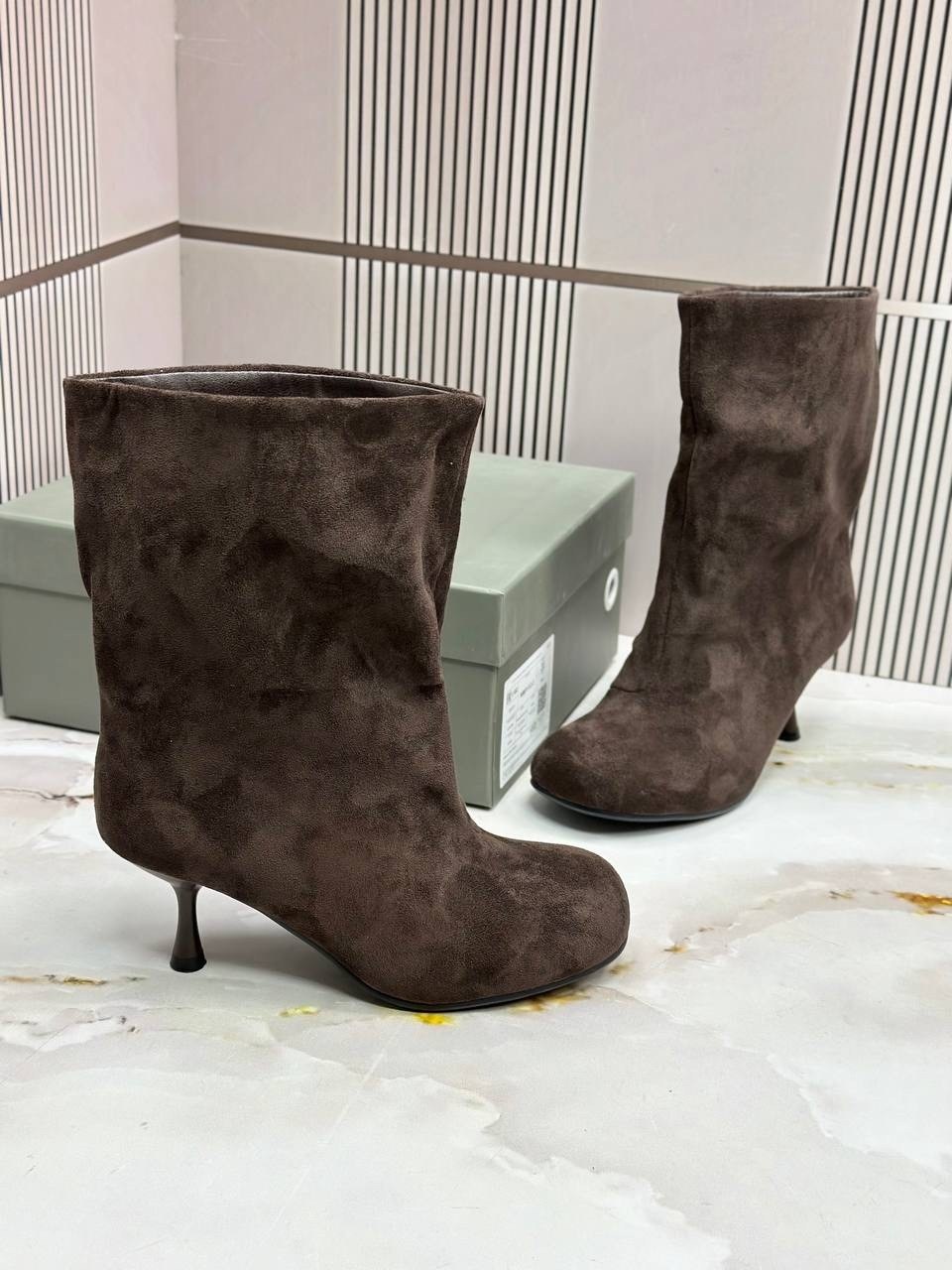 ,бежевые замшевые ботильоны,замшевые ботильоны,ботильоны женские,бежевые ботильоны