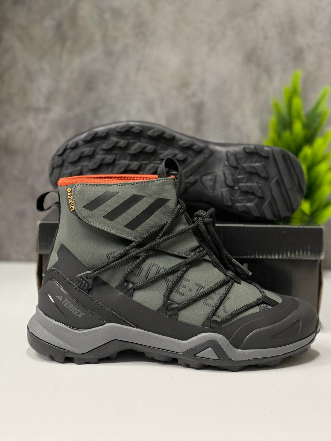 зимние кроссовки adidas,зимние ботинки adidas,термо кроссовки адидас,adidas terrex,кроссовки зимние adidas terrex