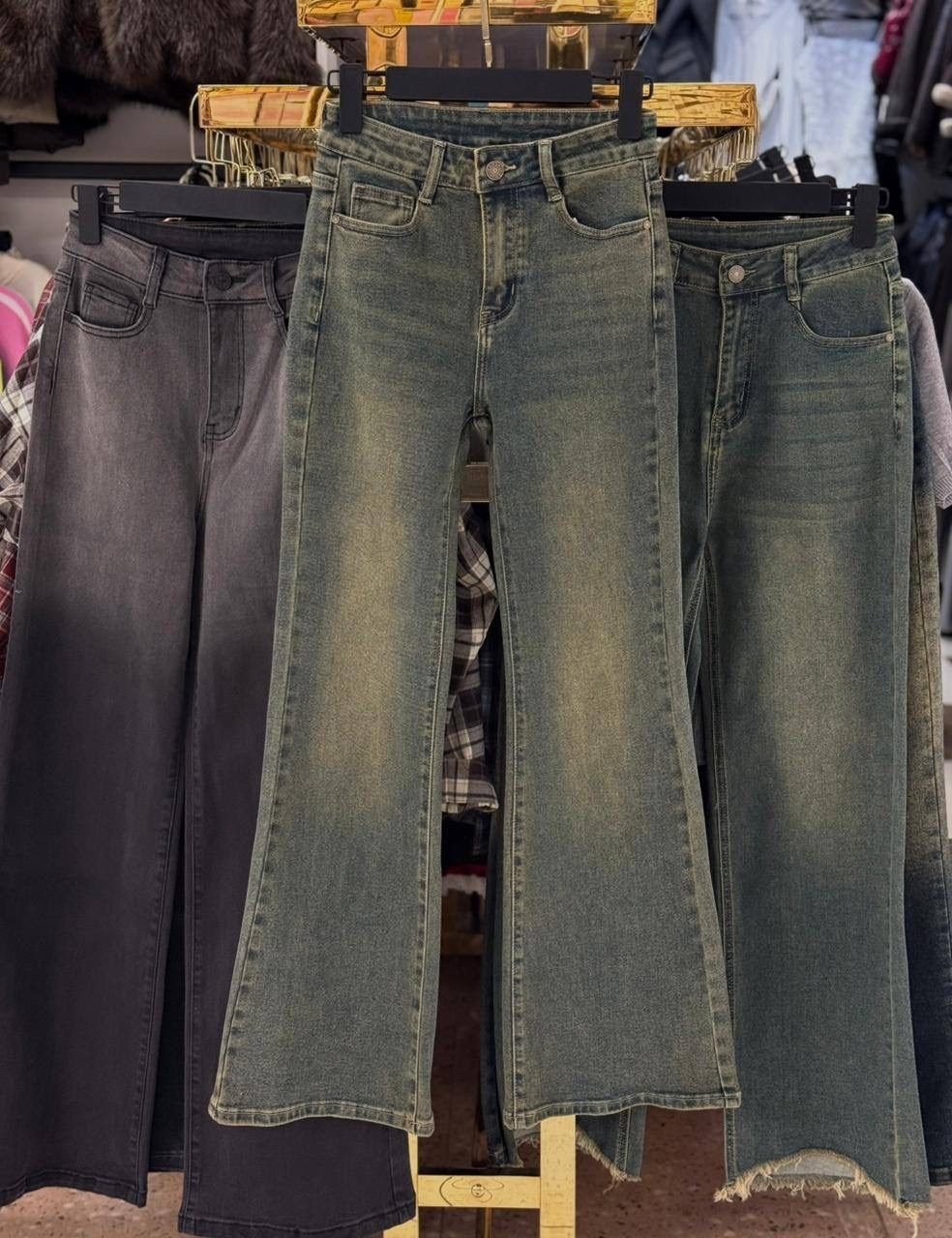 джинсы стиль,широкие джинсы,кожаная куртка,одежда стильная