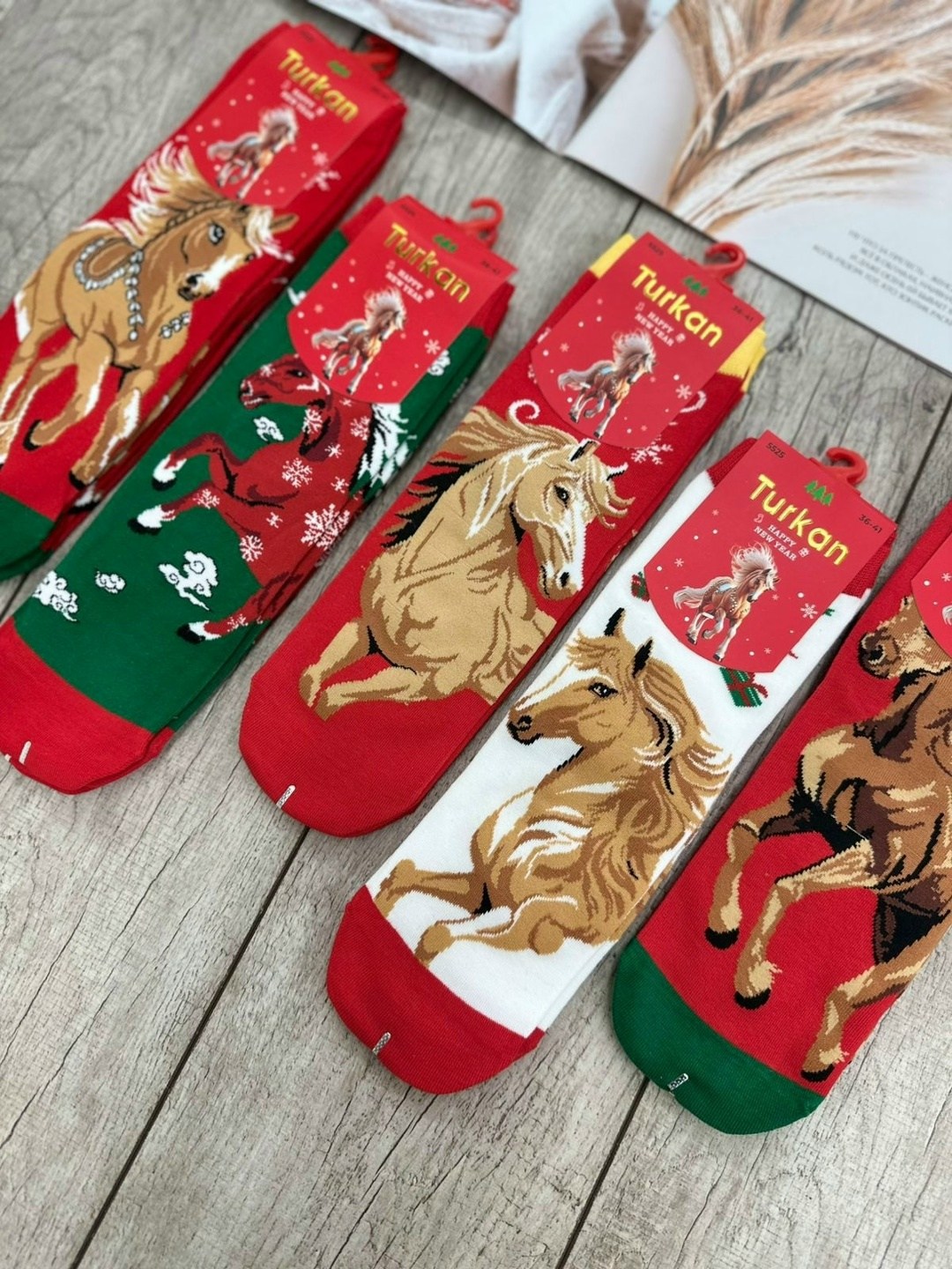 новогодние детские носки "turkan" n.8434 дракон,новогодние женские носки "turkan" дракоша n.511,носки новогодние с принтом набор turkan,носки женские новогодние,новогодние носки набор