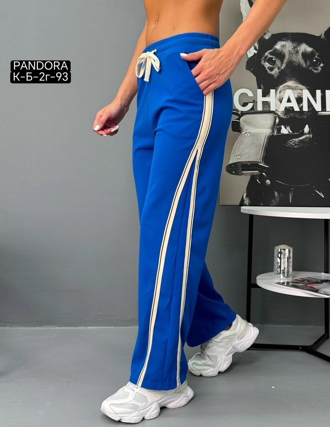 брюки спортивные,cпортивные штаны женские,брюки спортивные женские,спортивные брюки джоггеры свободные с лампасами,штаны женские