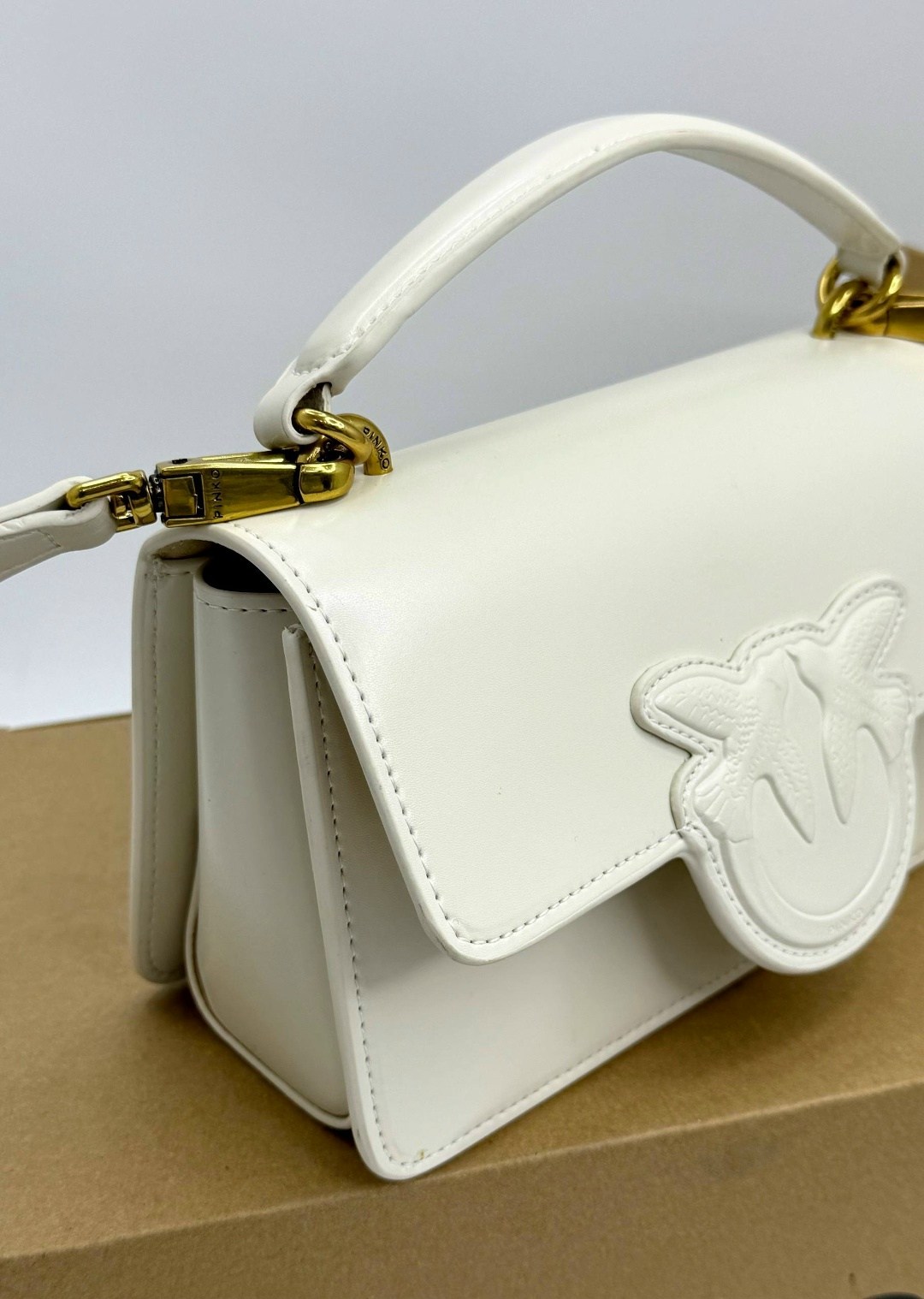 сумка pinko,сумка женская pinko,pinko сумка на плечо,сумка pinko белая,сумочка pinko