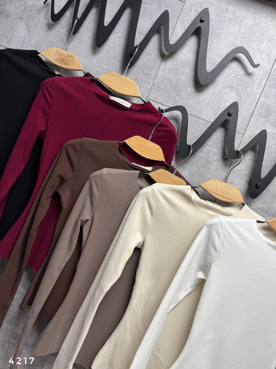 женская кофта,лонгслив женский,,базовый лонгслив,блузка кофта