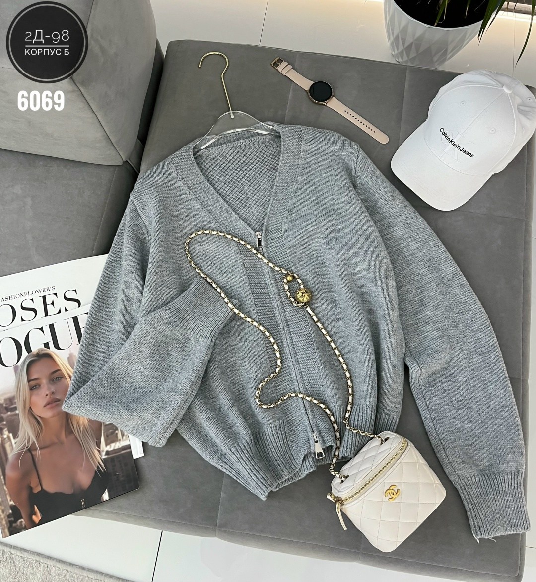 пушистый свитер,пушистая кофта,кофта женская,свитер,модные свитера