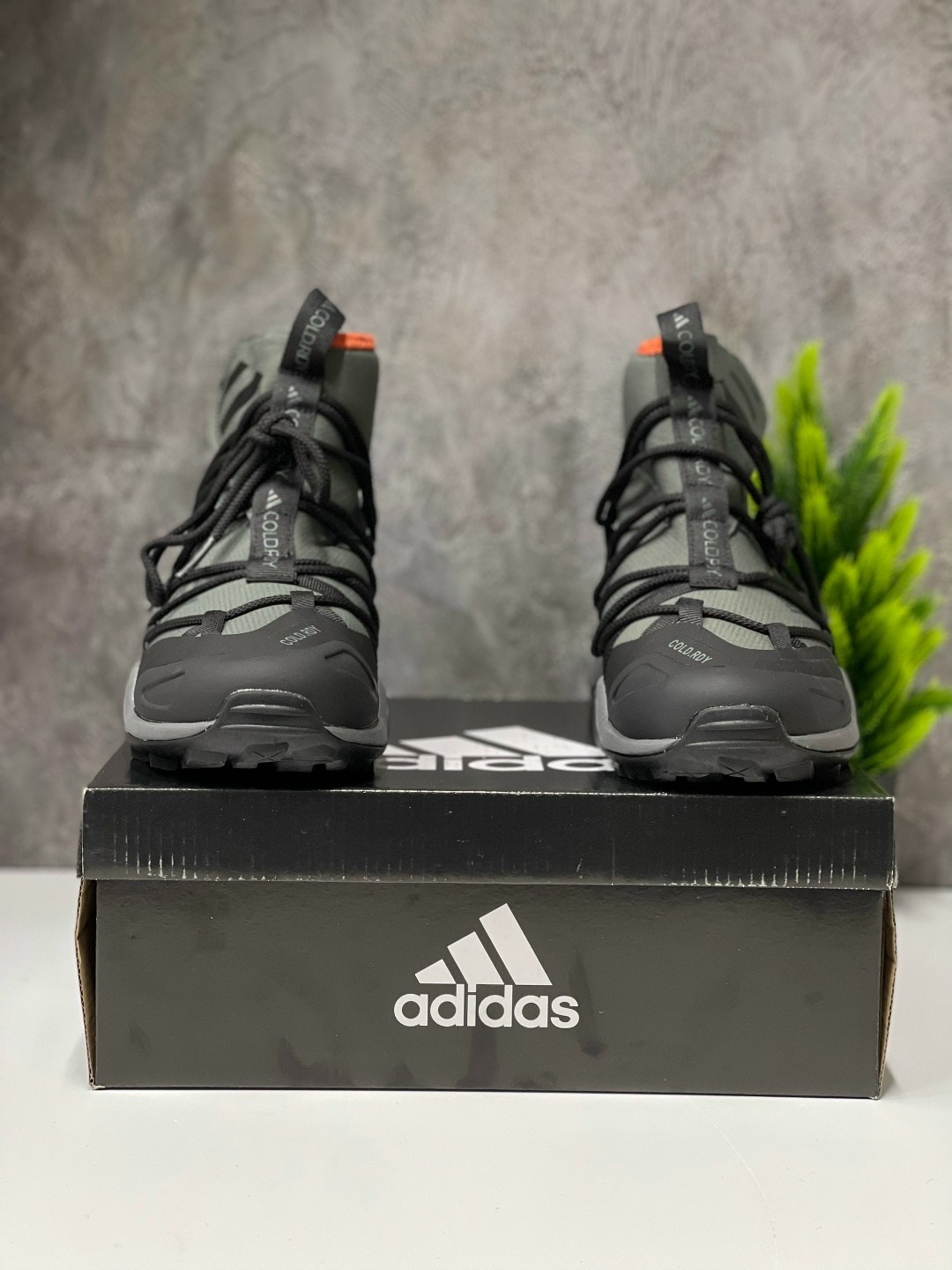 зимние кроссовки adidas,зимние ботинки adidas,термо кроссовки адидас,adidas terrex,кроссовки зимние adidas terrex