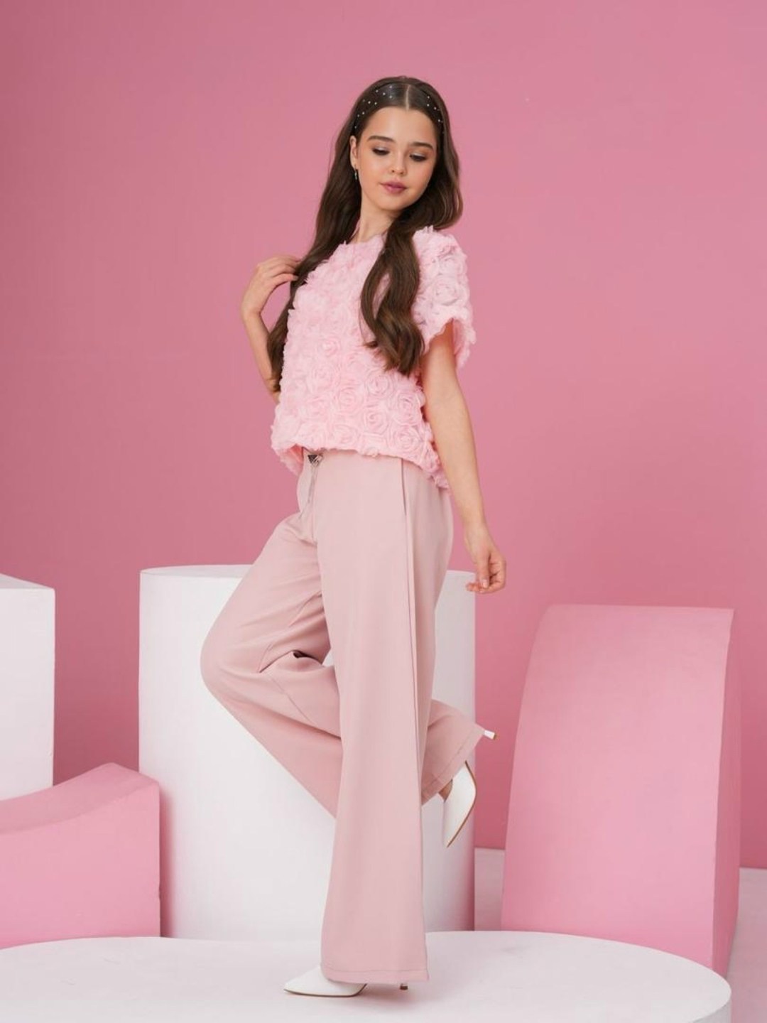 костюм брючный нарядный праздничный на выпускной белый татына девочки,костюм брючный на девочку,нарядный брючный костюм для девочки,костюм для девочки нарядный,брючный костюм нарядный