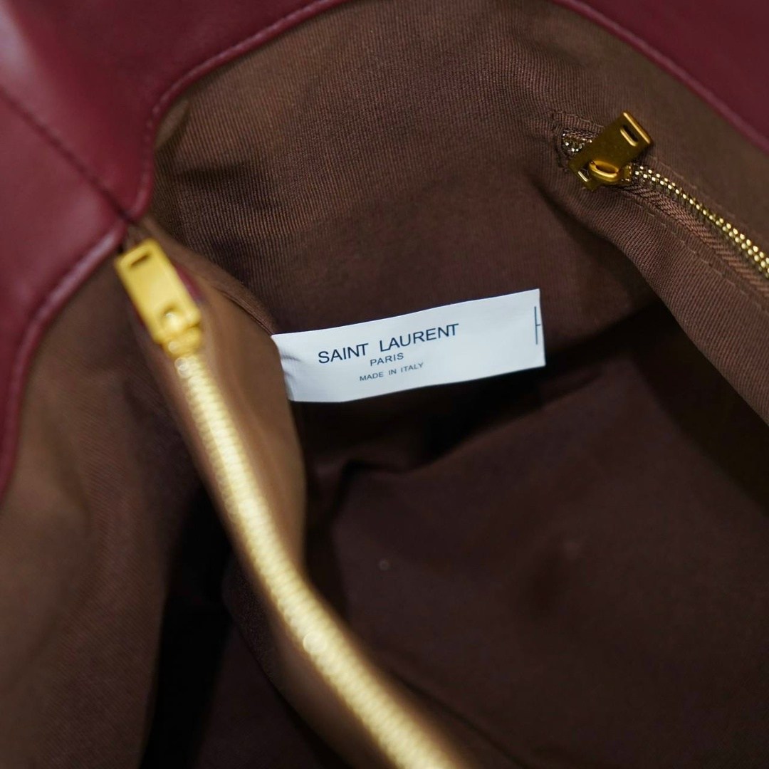 замшевая сумка yves saint laurent 38x34 см,сумка yves saint laurent,сумка женская yves saint laurent,замшевые сумки,сумка женская ysl