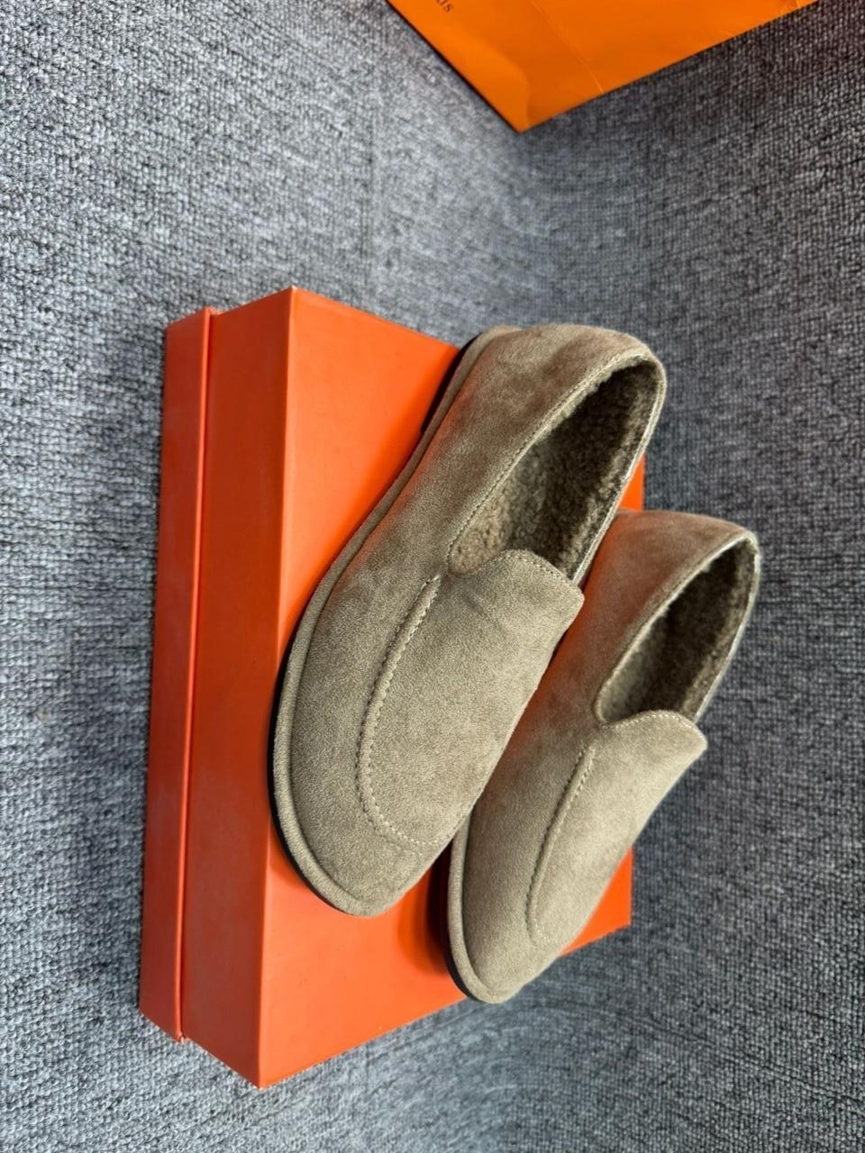 ,лоферы hermes,лоферы замшевые,лоферы loro piana,лоферы из натуральной замши