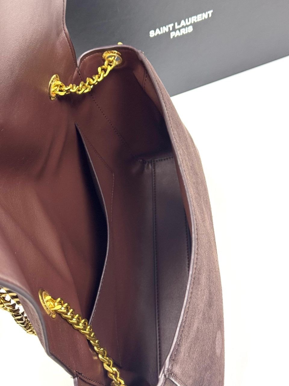 сумка yves saint laurent,замшевая сумка,сумка женская yves saint laurent замша натуральна,сумка yves saint laurent из натуральной замши,yves saint laurent замшевая сумка 31x32 см