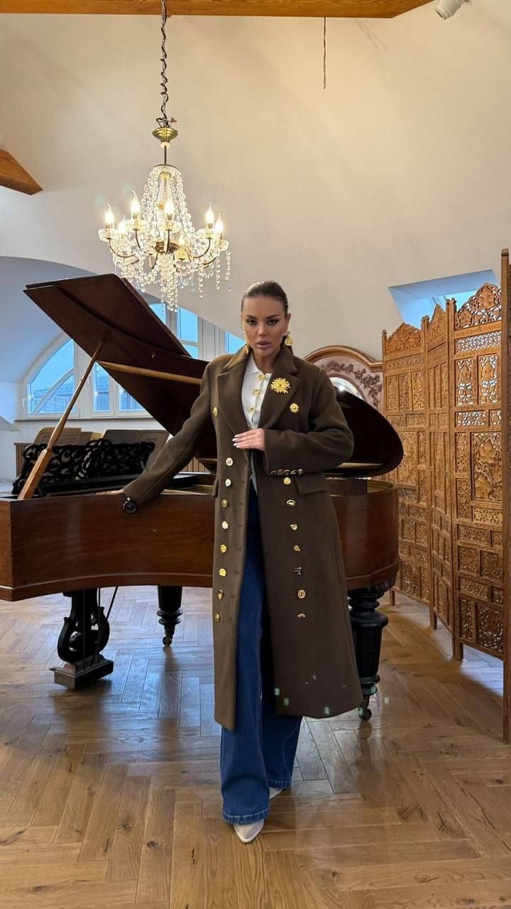 пальто модное,женское двубортное длинное шерстяное пальто,пальто в стиле милитари,пальто милитари женское,двубортное пальто