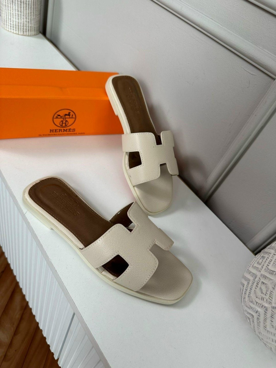 шлепки hermes женские,шлепки эрмес,шлепанцы эрмес,,шлепанцы hermes