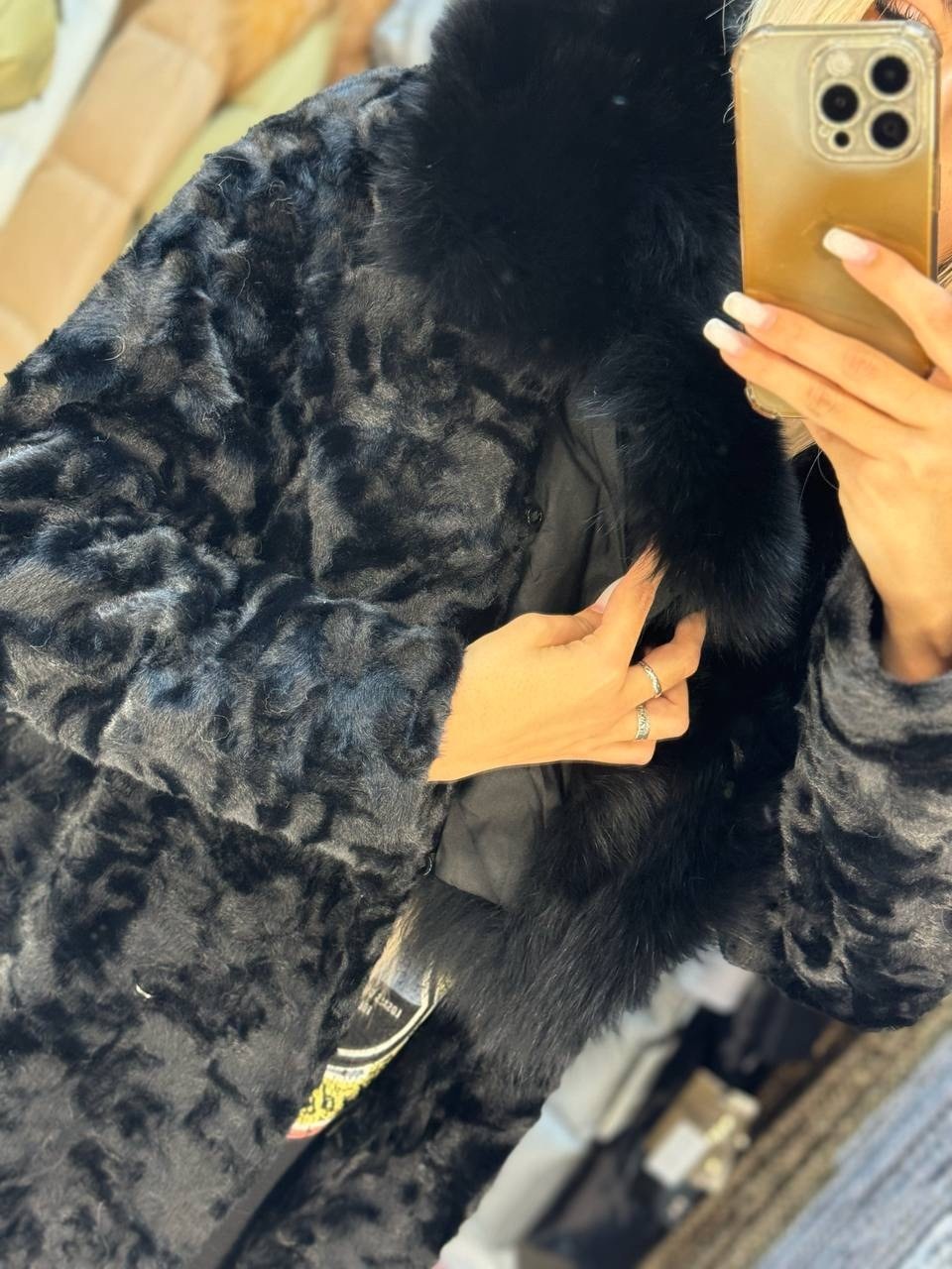 женская шуба,шуба,шубка,пальто с мехом,зимняя пальто