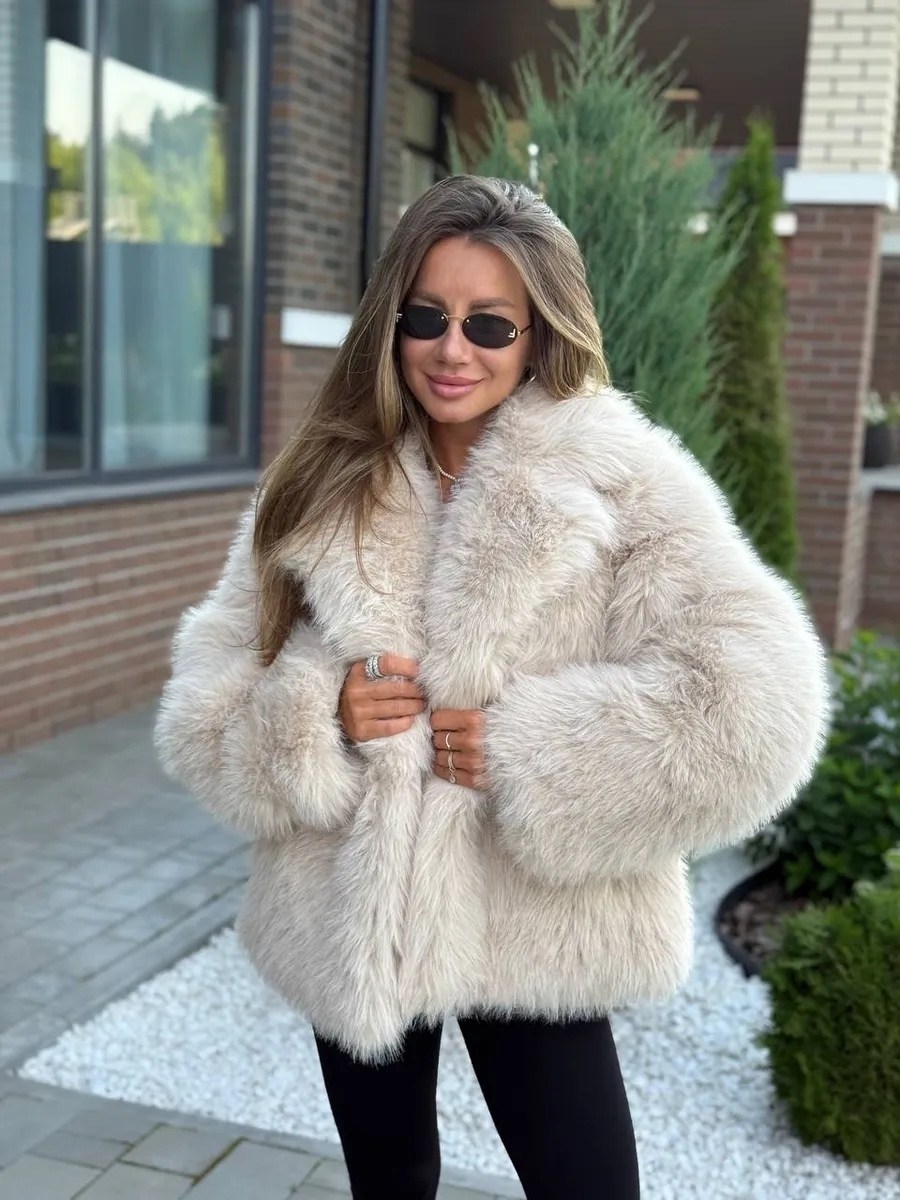 женская куртка из искусственного меха,куртка из искусственного меха,женское модное пальто из искусственного меха,шуба модная,меховое пальто