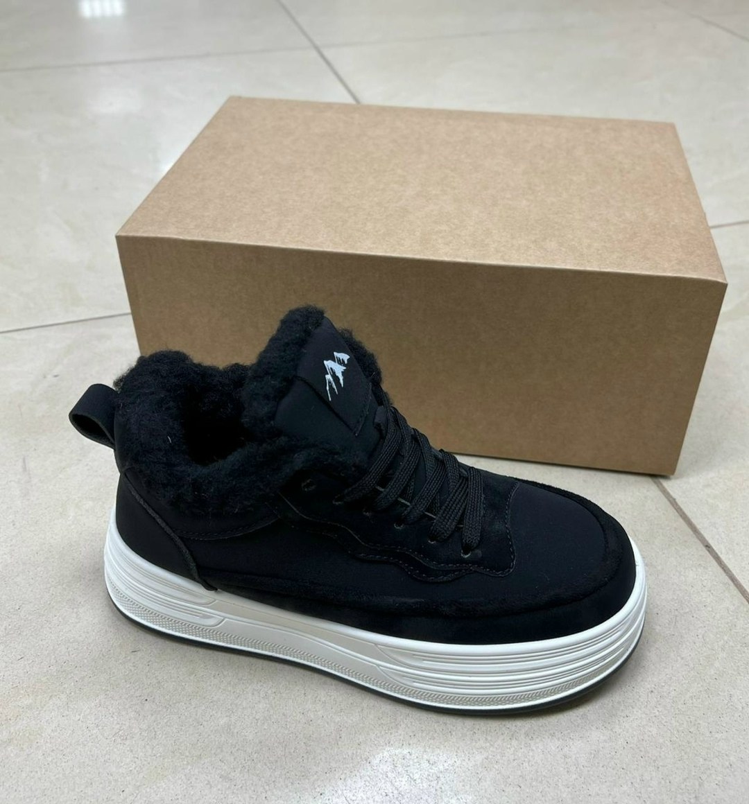 женские зимние кроссовки,зимние женские кроссовки с мехом kaloon,зимние кроссовки,женские кроссовки,